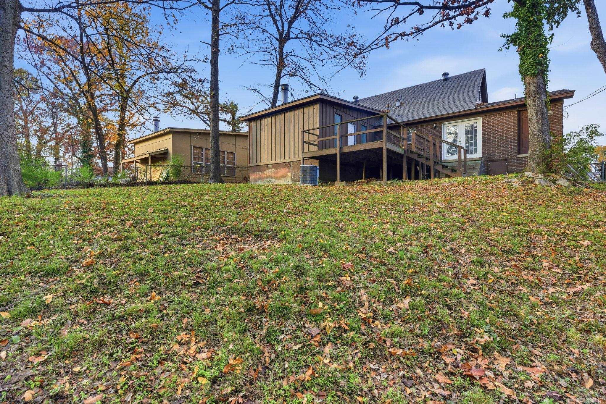 CASTLE COVE - Residential