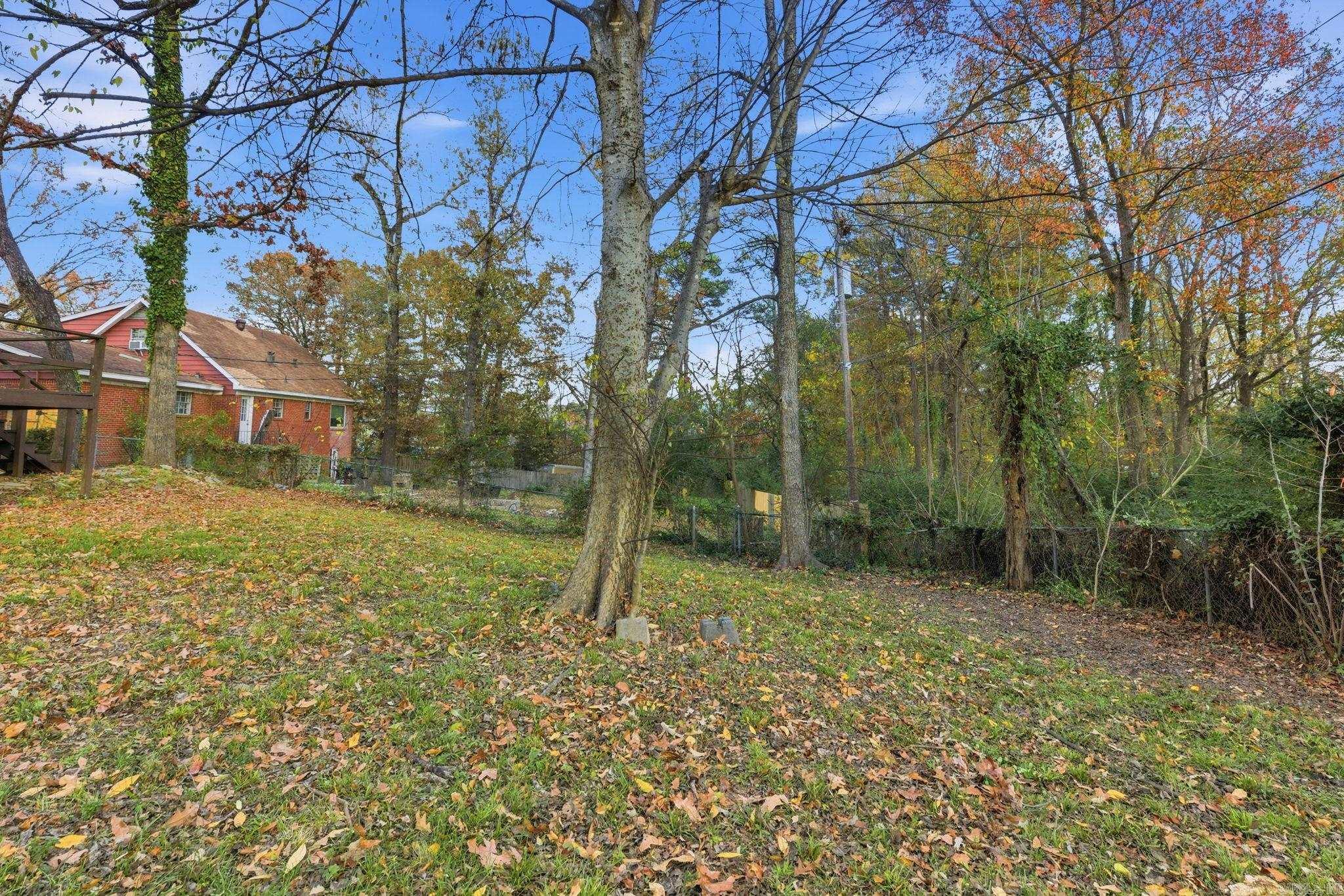 CASTLE COVE - Residential