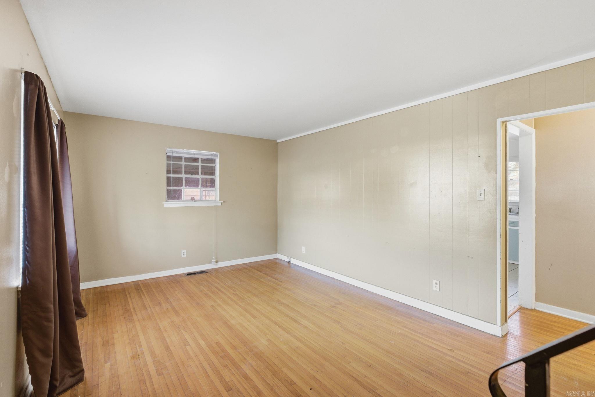 CASTLE COVE - Residential