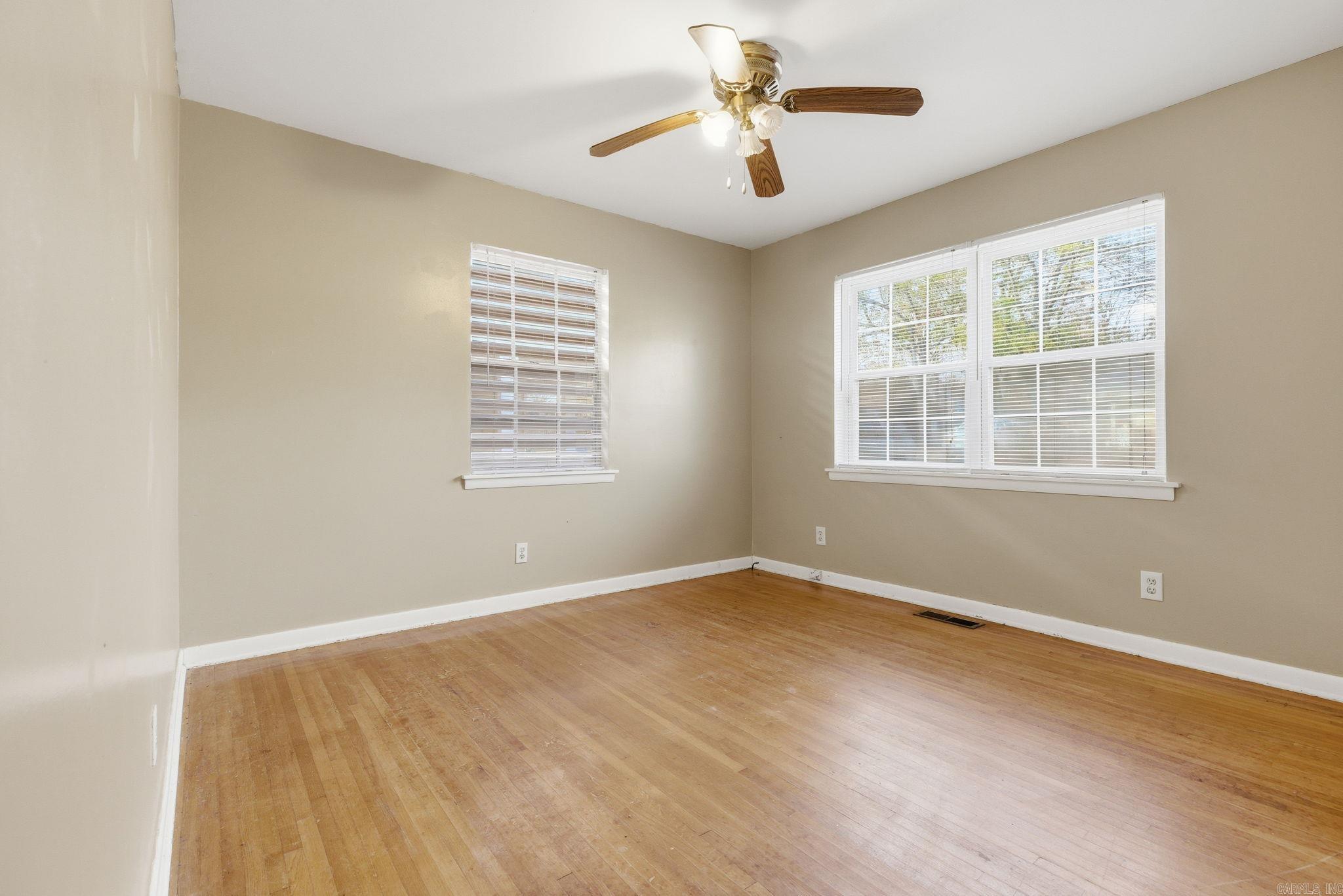 CASTLE COVE - Residential