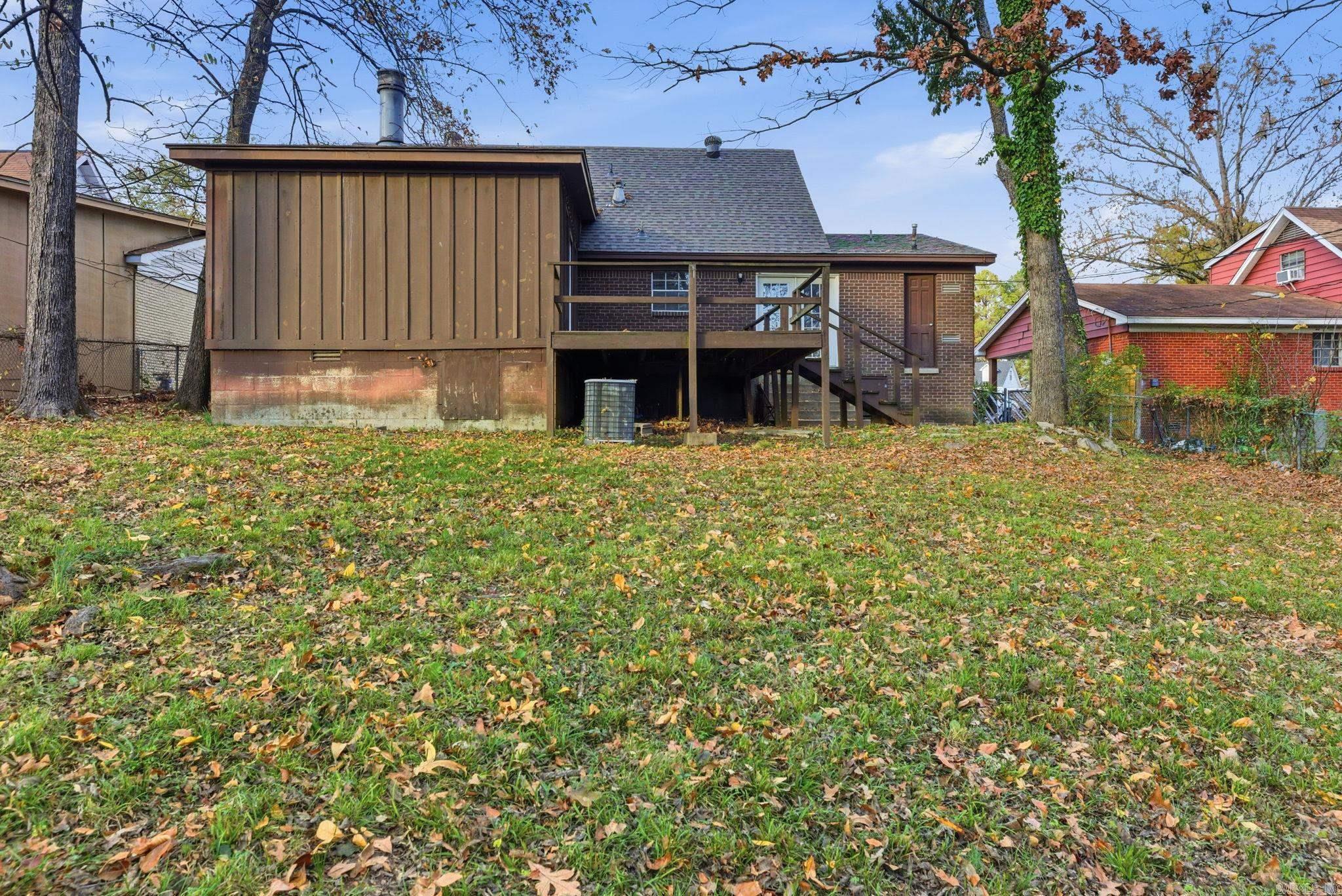 CASTLE COVE - Residential