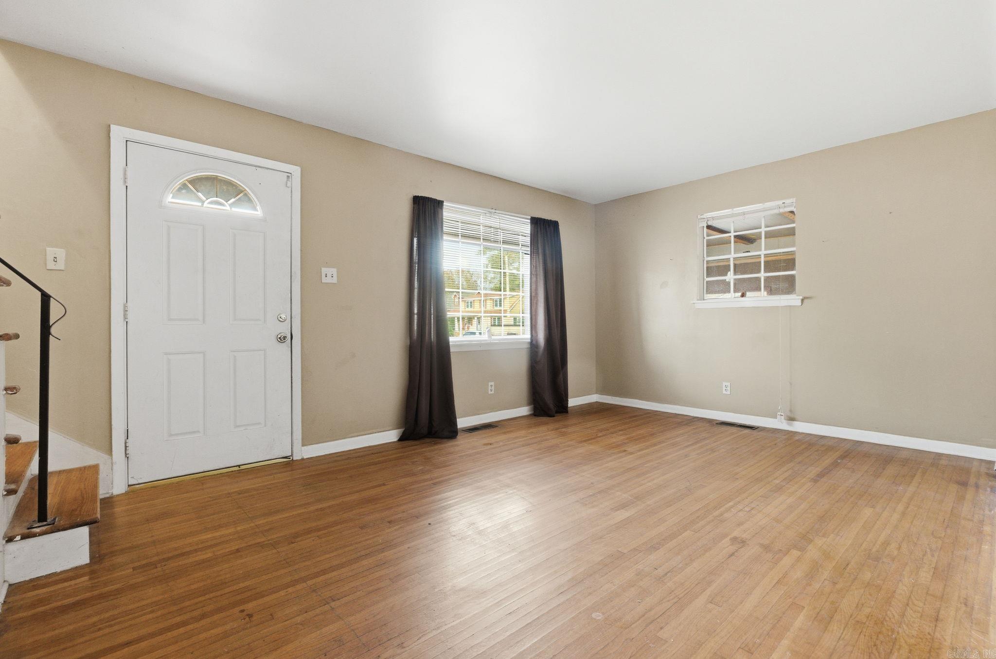 CASTLE COVE - Residential