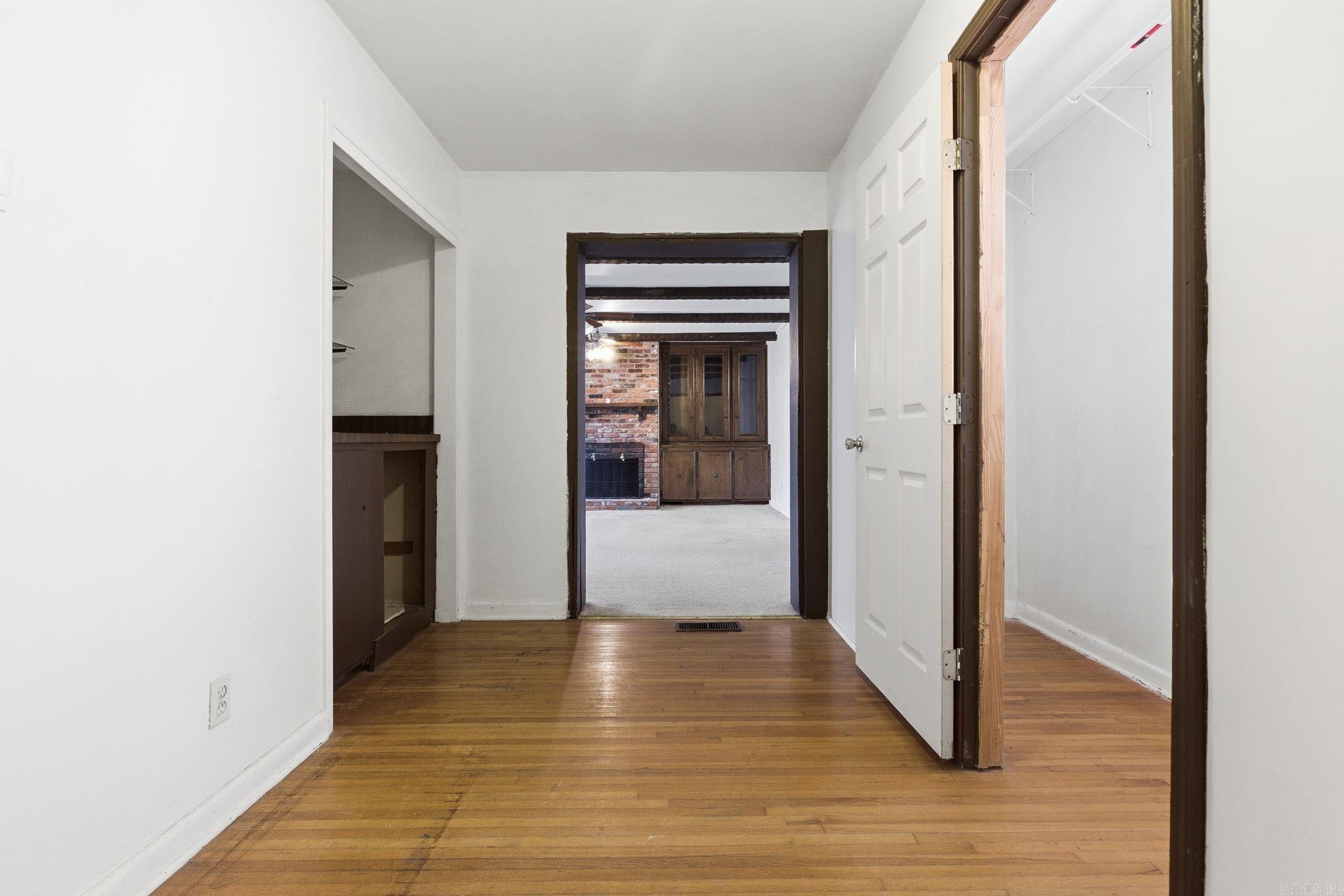 CASTLE COVE - Residential