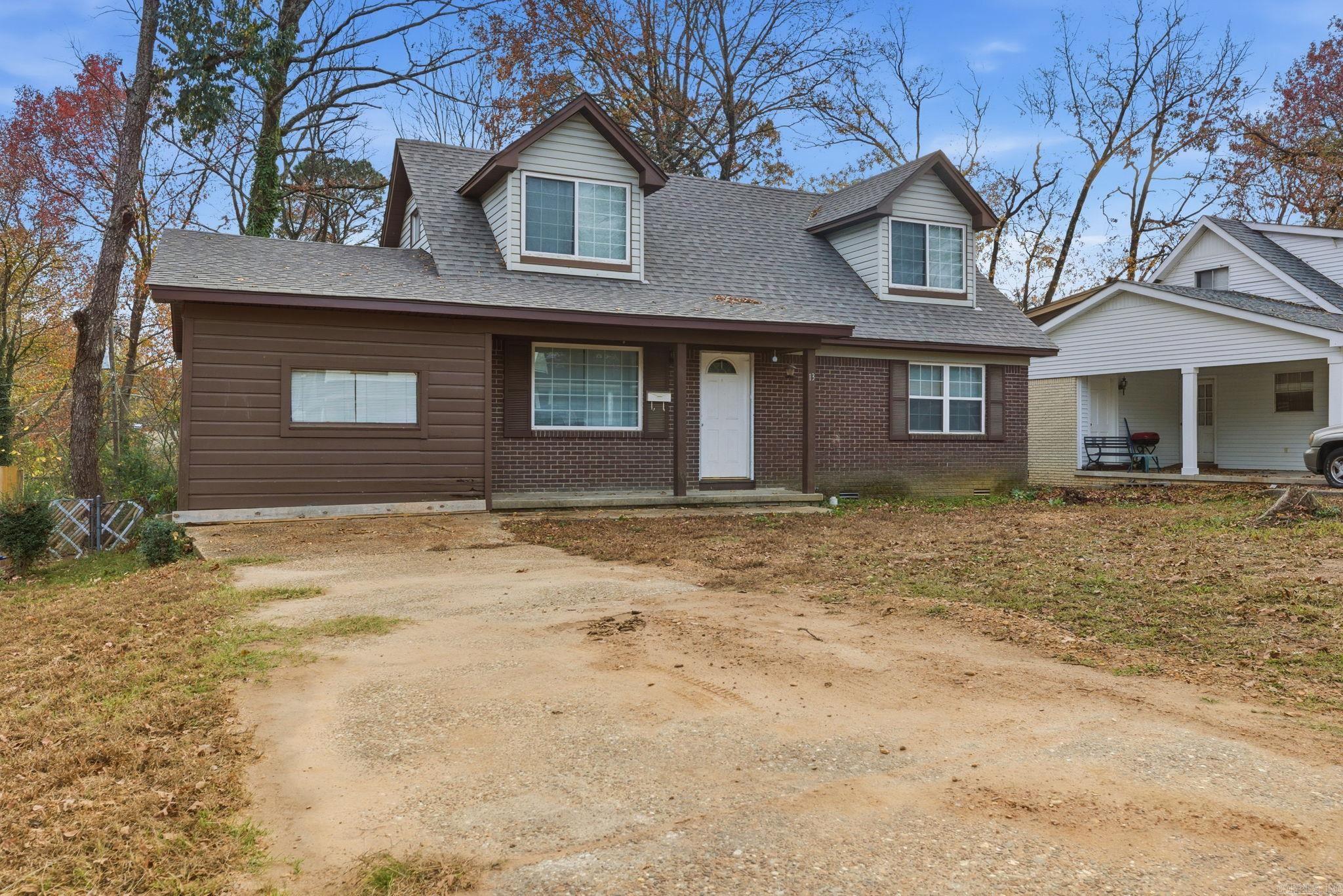 CASTLE COVE - Residential