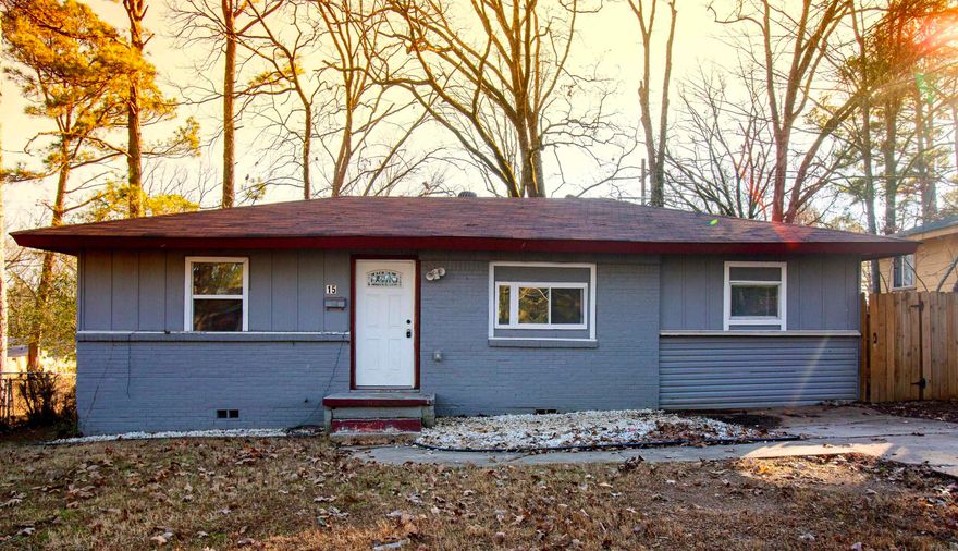 MOVE IN SPECIAL! HALF OFF FIRST MONTH’S RENT! Currently being remodeled. The lease for this property is for 2 years with a 3% increase after the first year. Income has to be 3x the amount of rent unless you have a housing voucher.   **ALL PROPERTIES MAY NOT BE MOVE-IN READY**