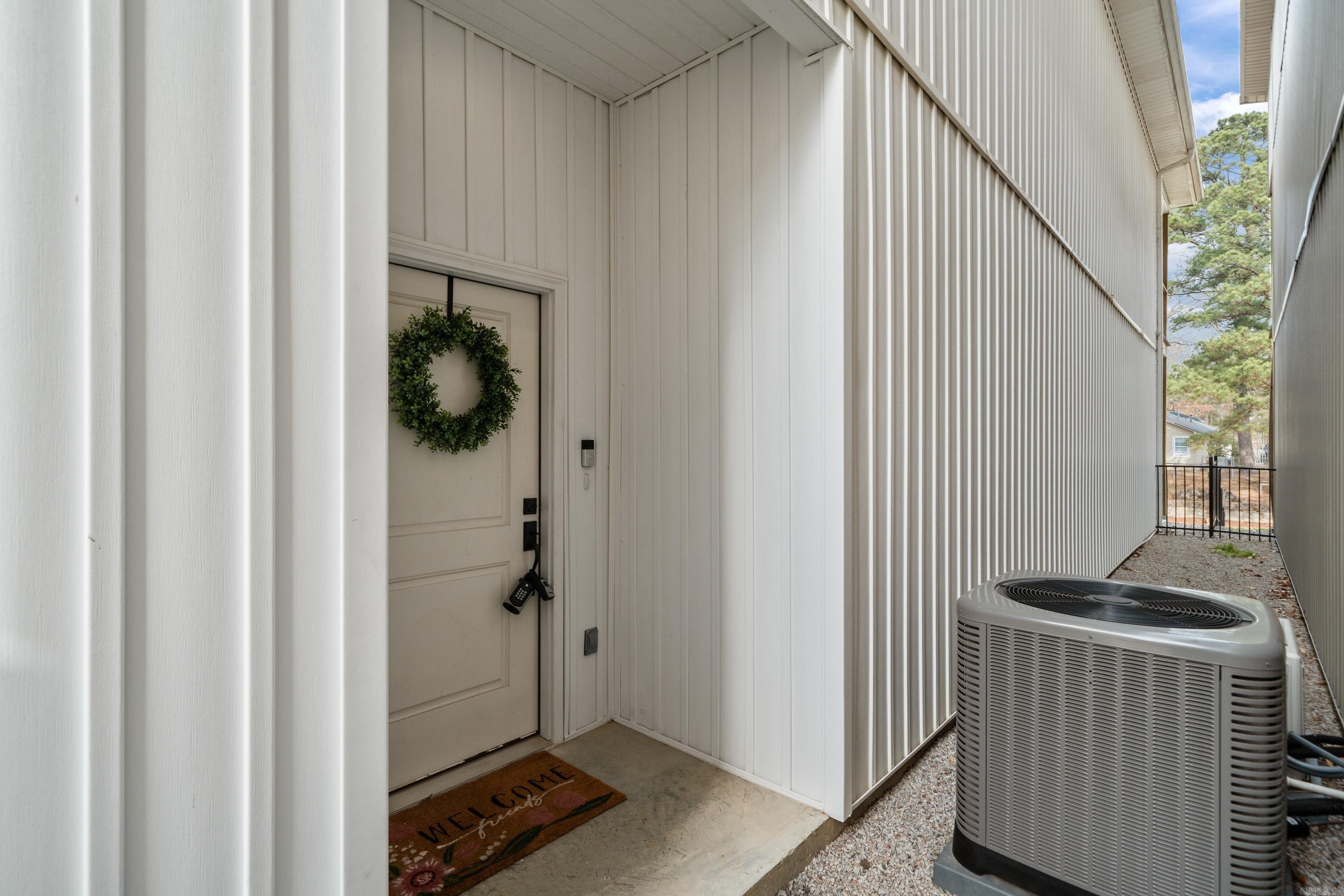 Lake Aire - Residential