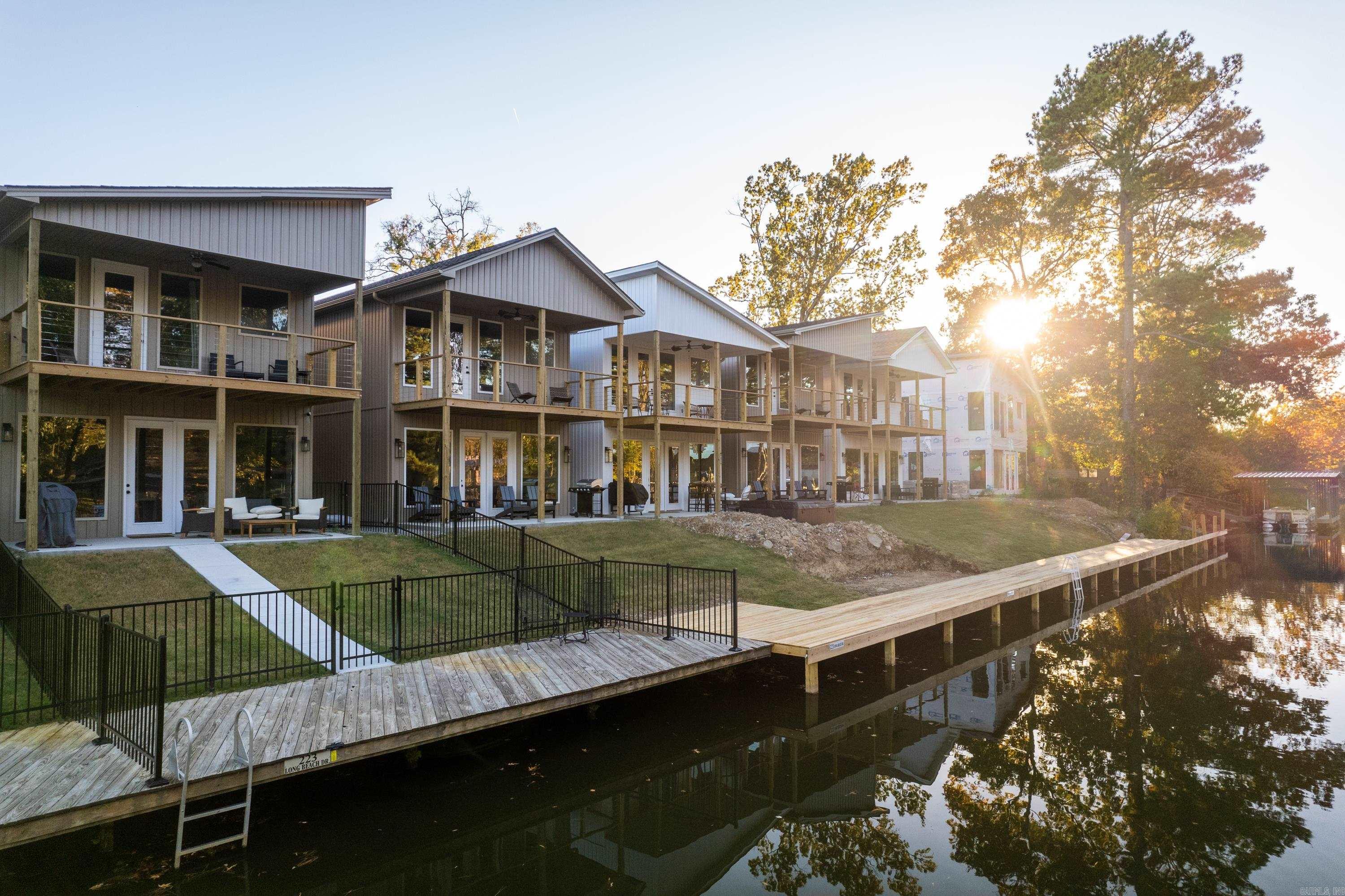 Lake Aire - Residential