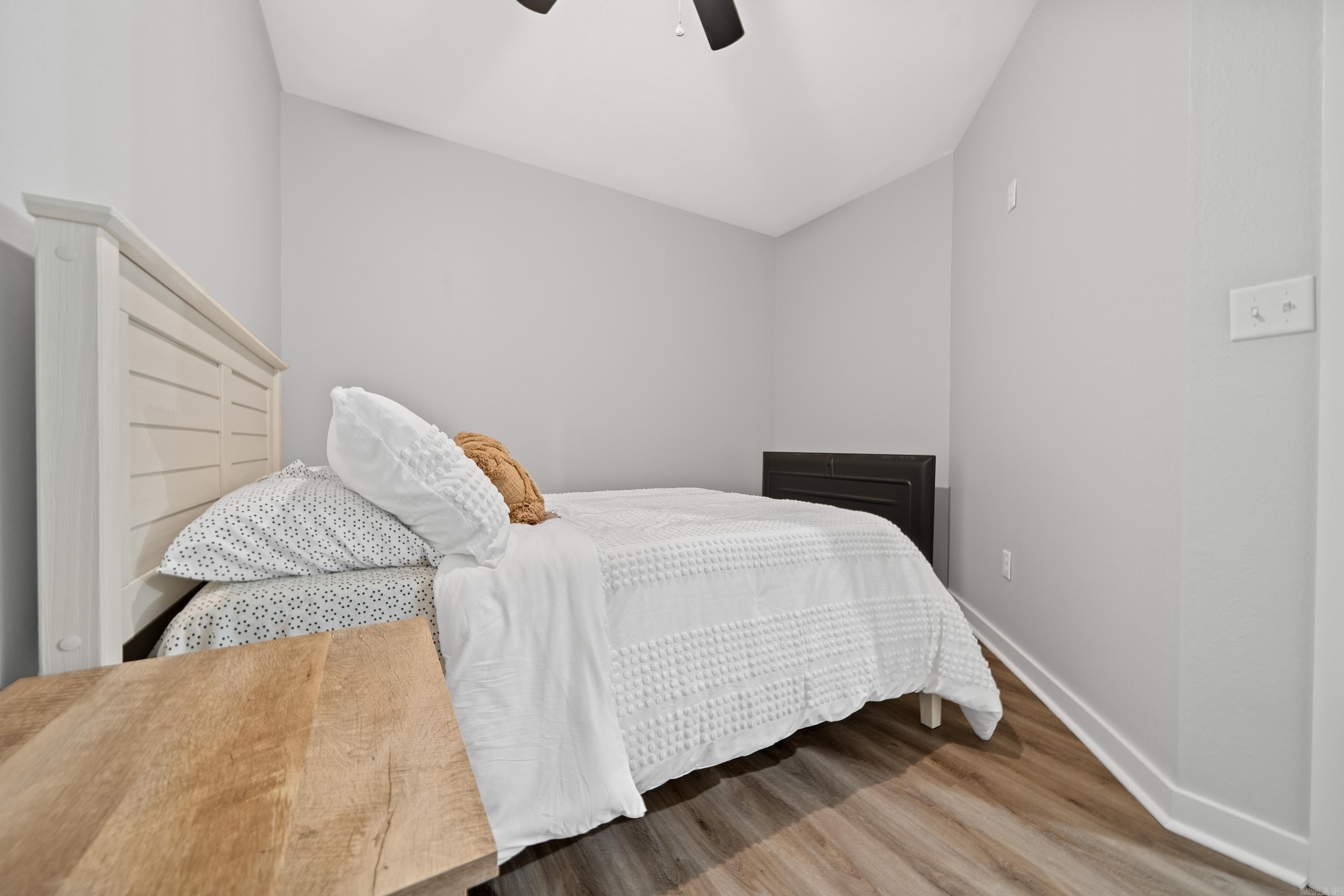 Lake Aire - Residential