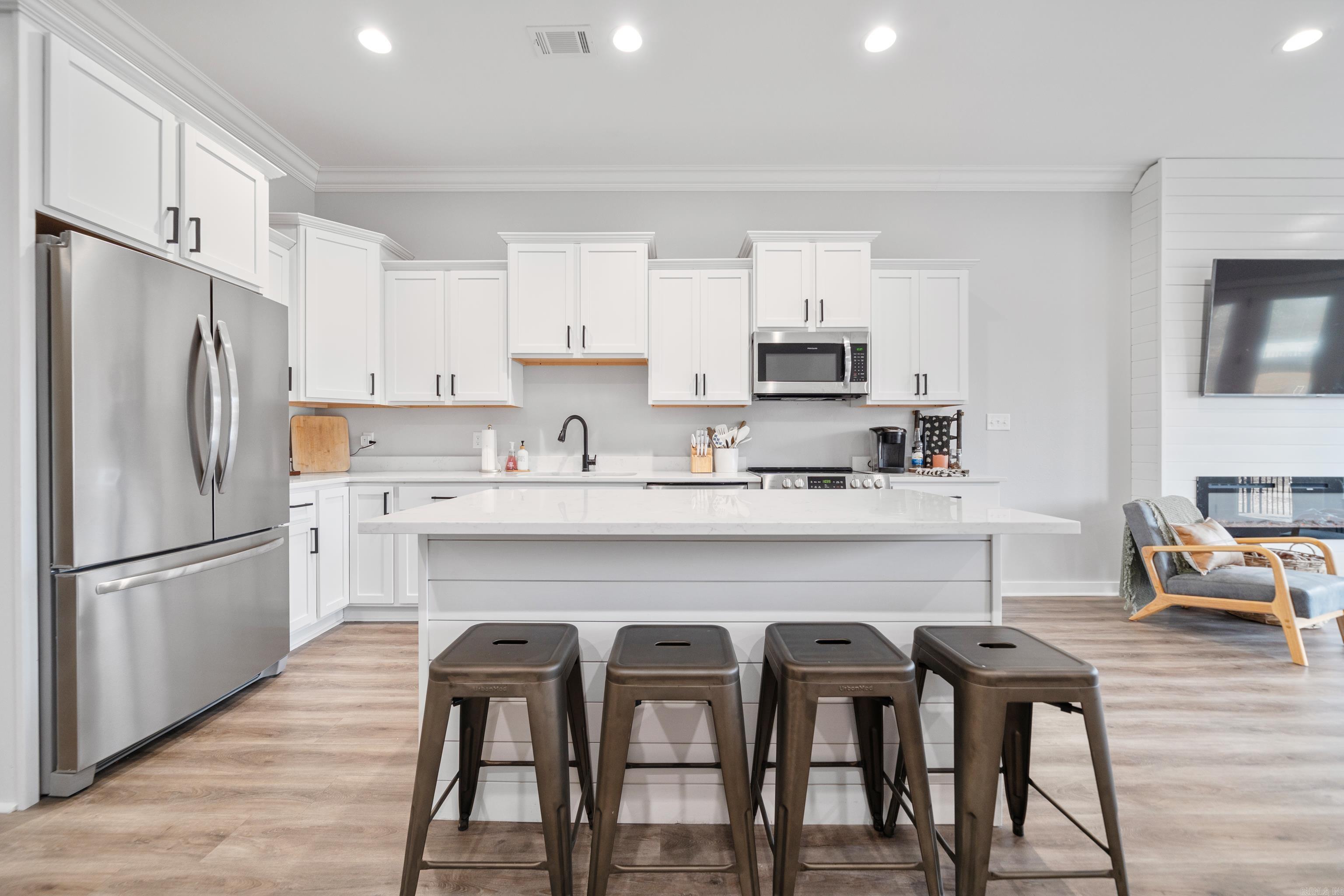 Lake Aire - Residential