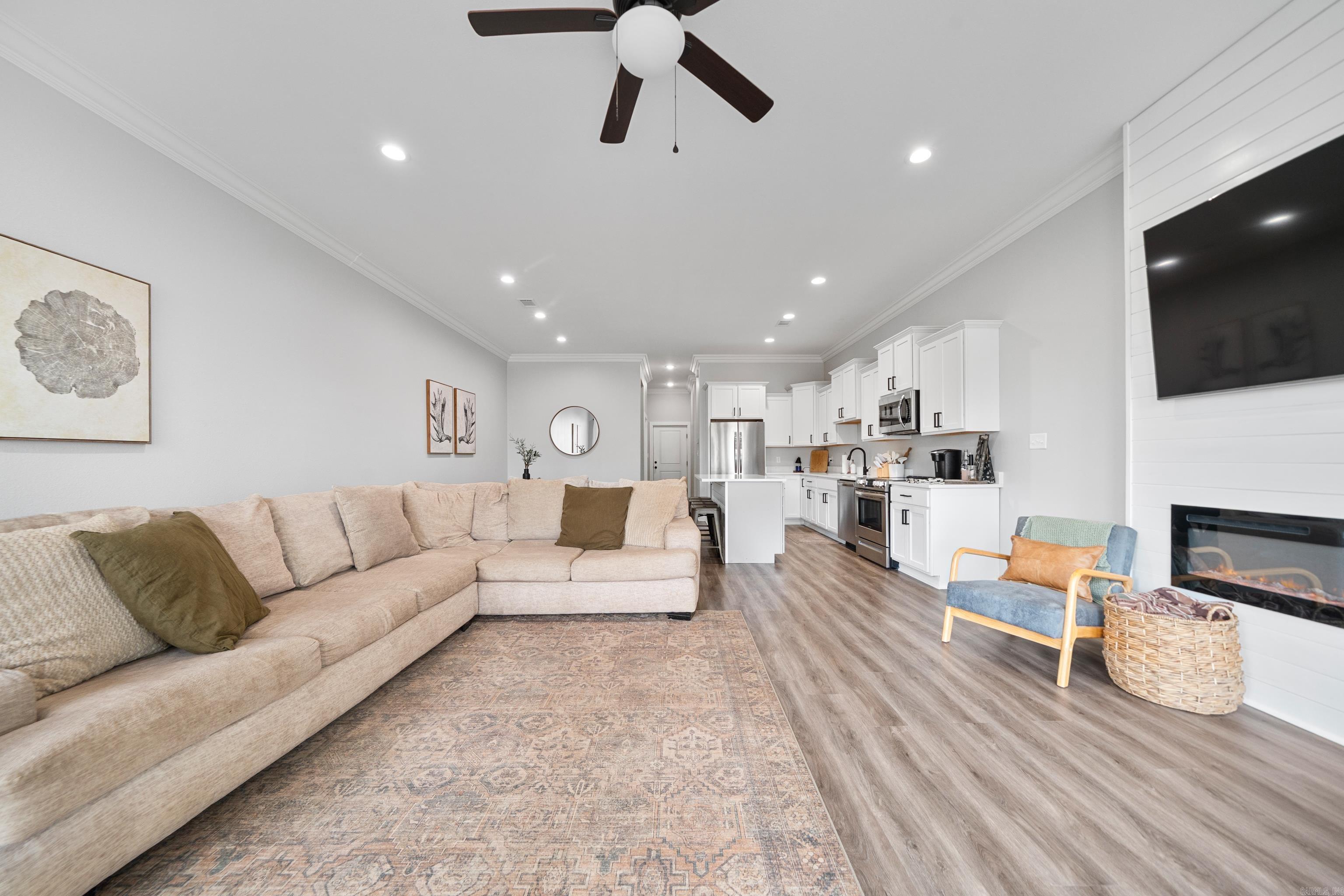 Lake Aire - Residential