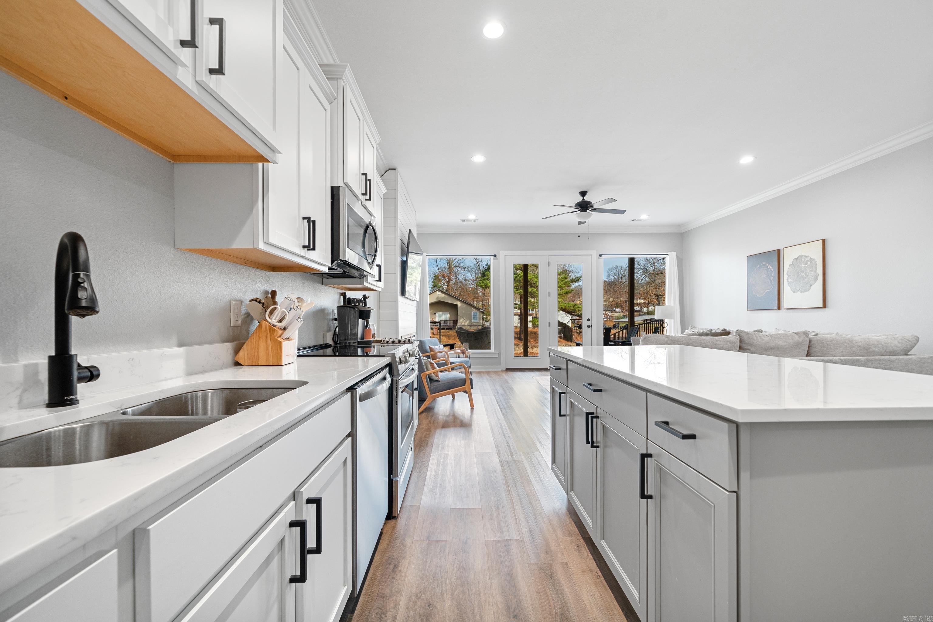 Lake Aire - Residential