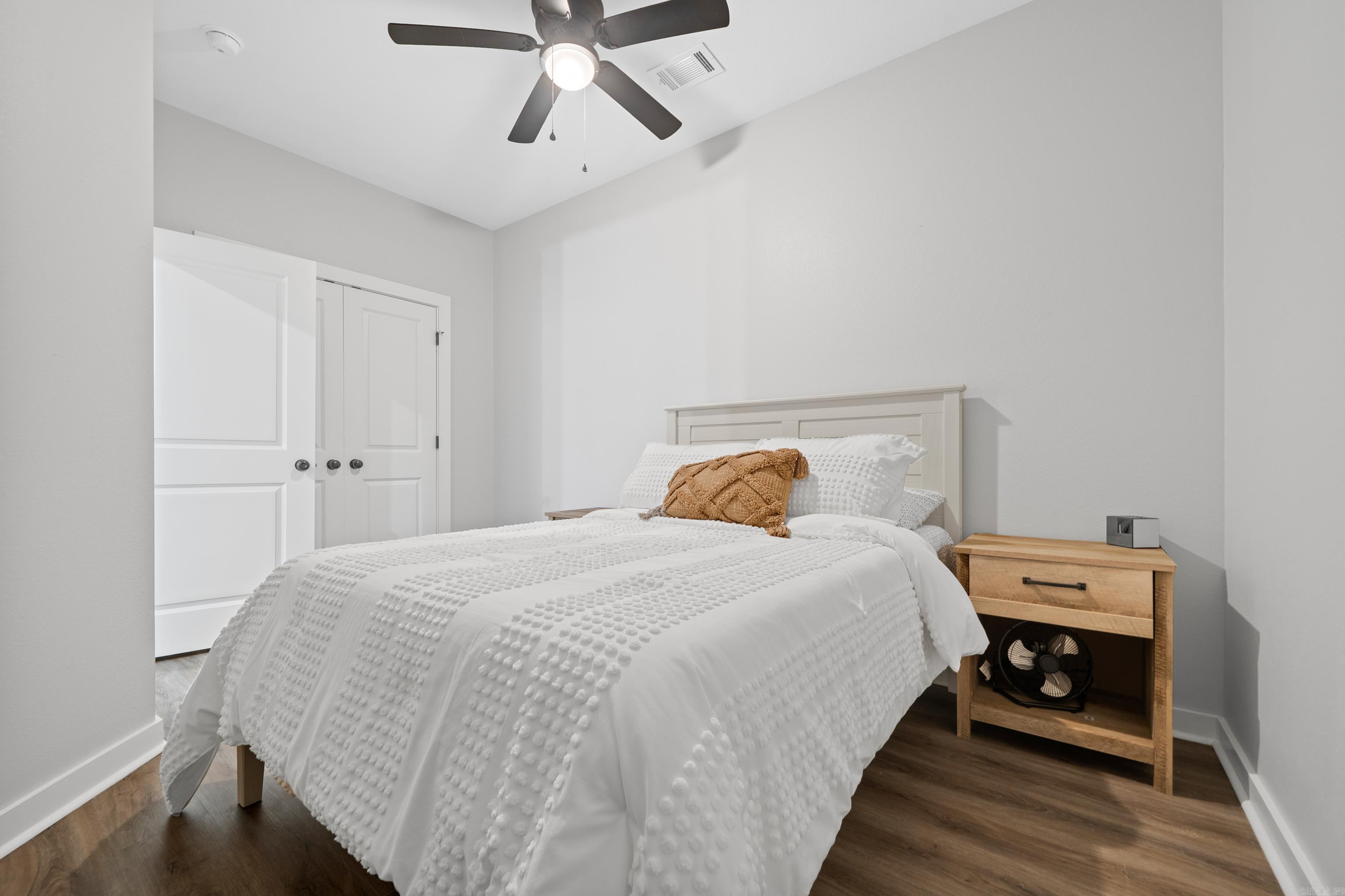 Lake Aire - Residential