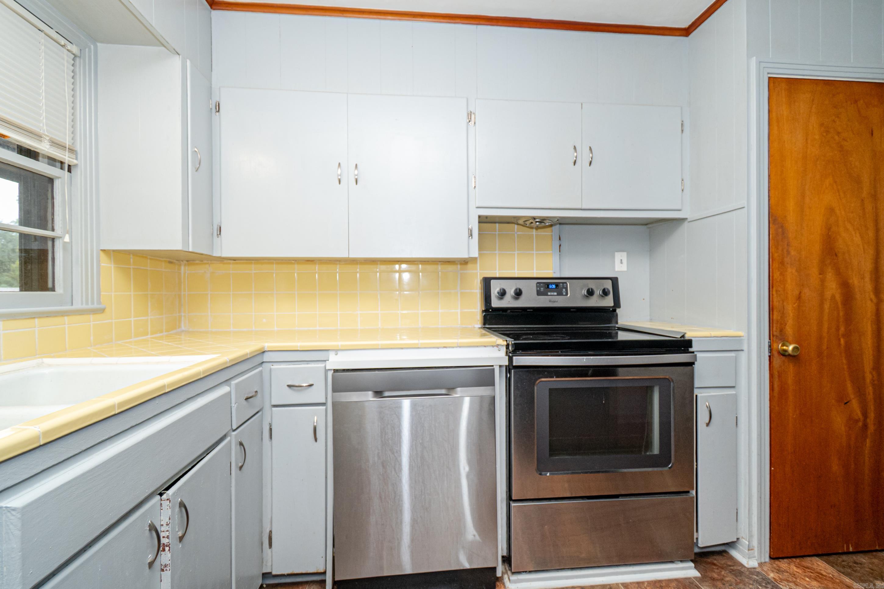 Racquet Club - Residential