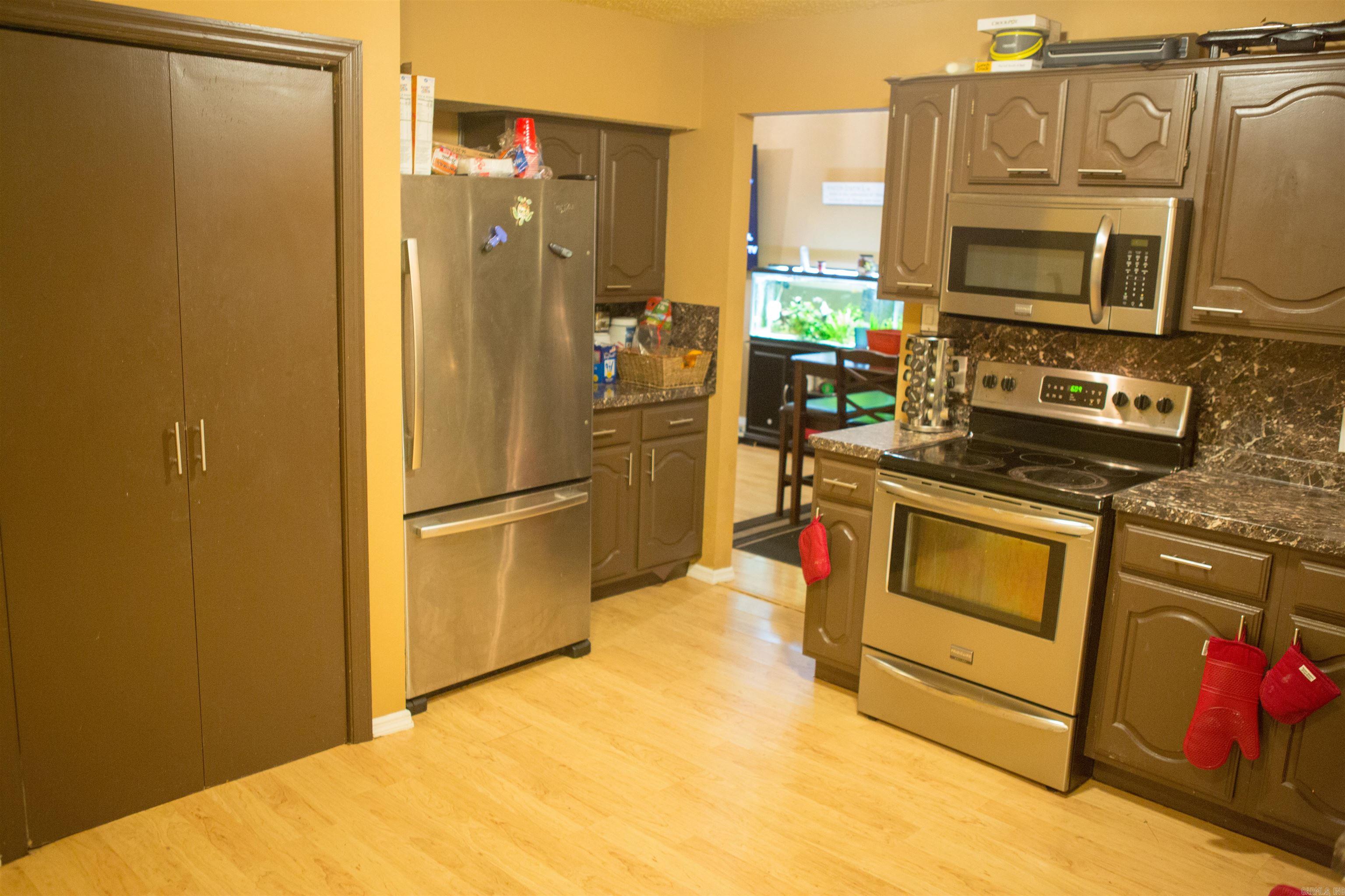 OTTER CREEK COMMUNITY - Residential