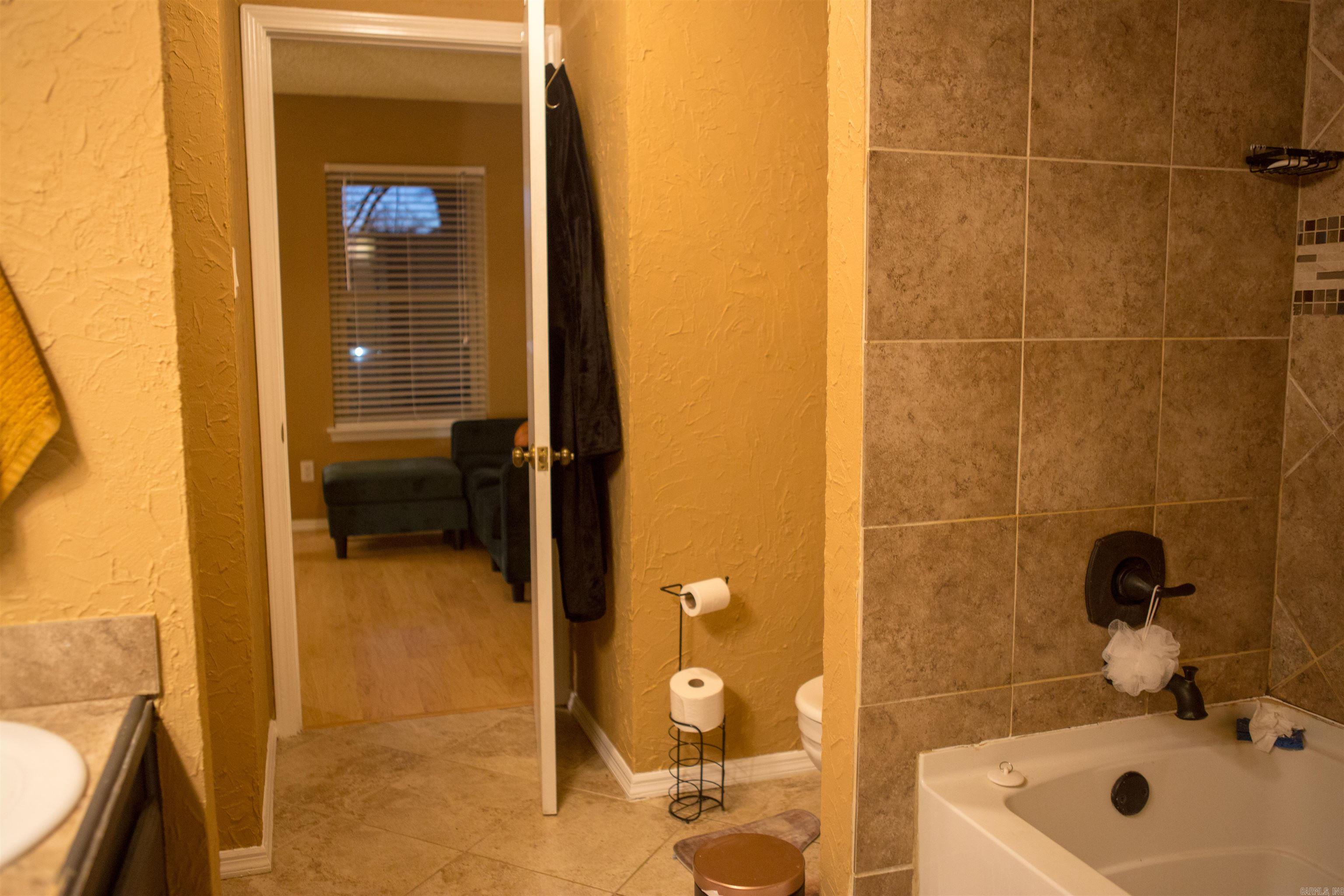 OTTER CREEK COMMUNITY - Residential