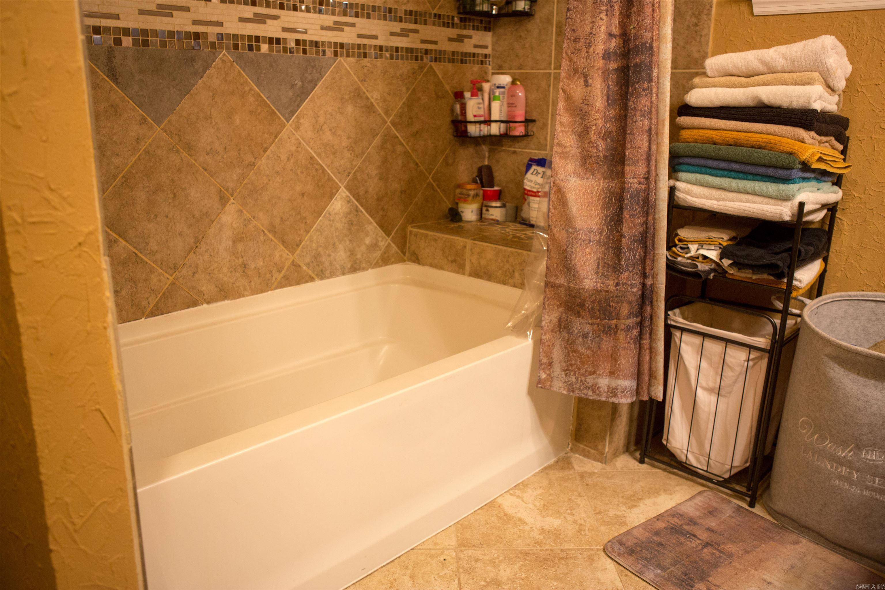 OTTER CREEK COMMUNITY - Residential