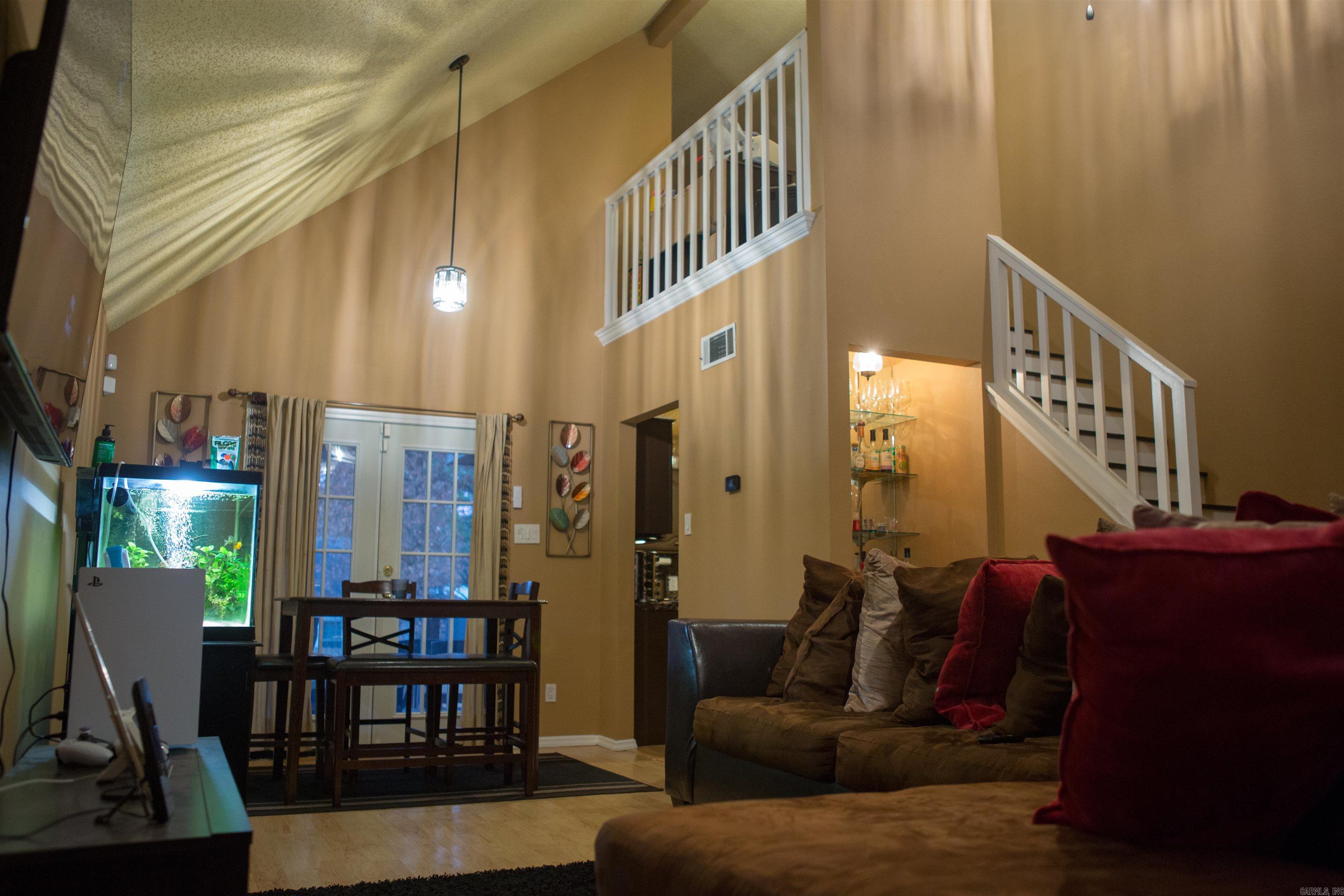 OTTER CREEK COMMUNITY - Residential