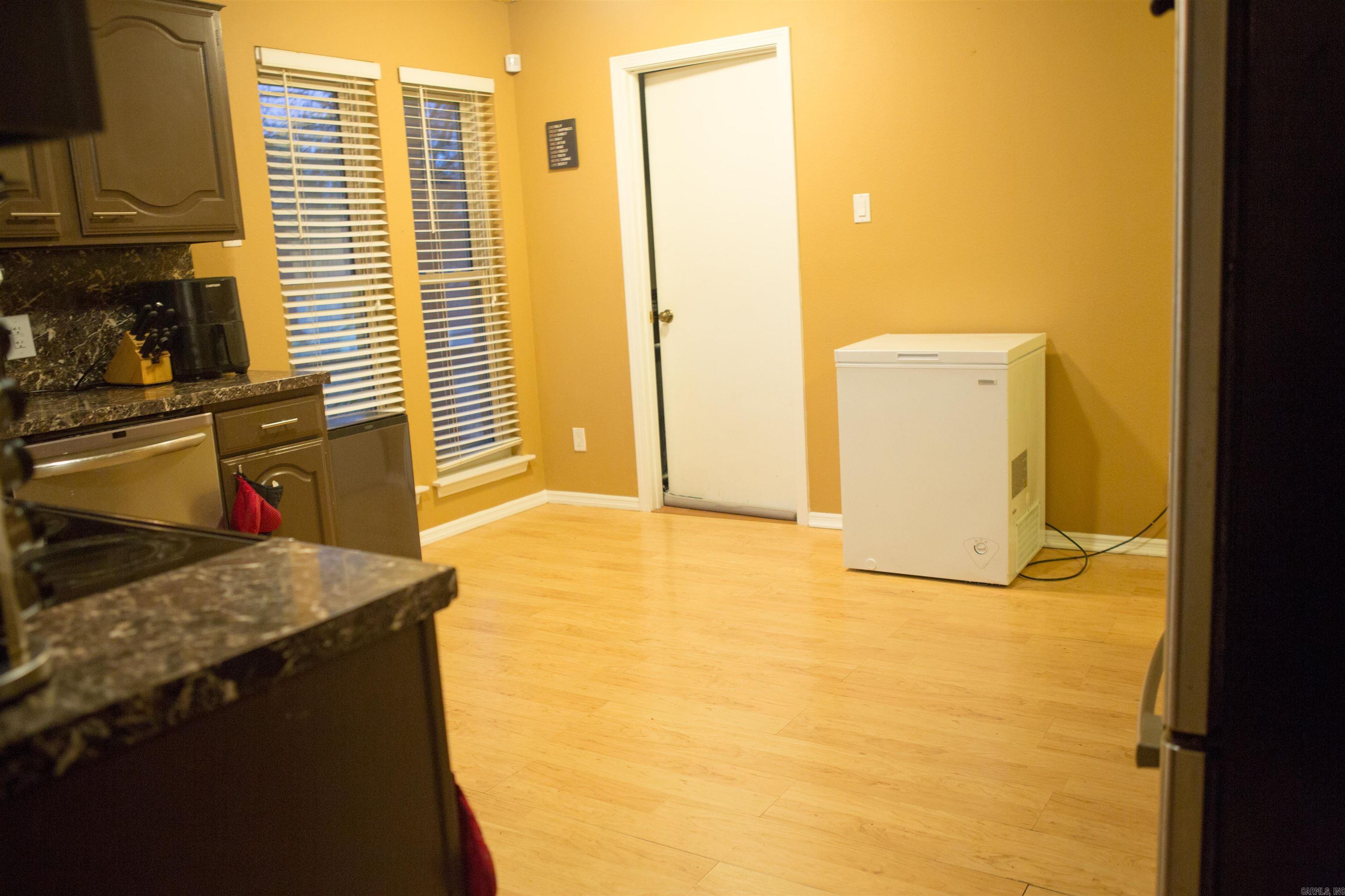 OTTER CREEK COMMUNITY - Residential