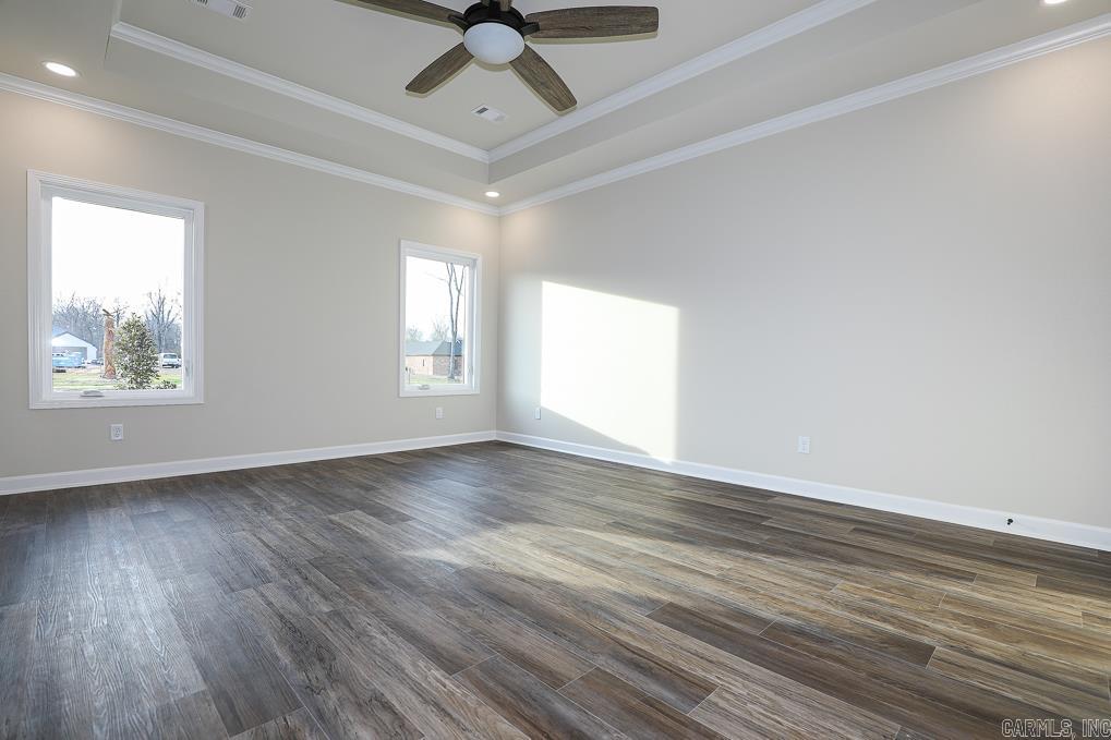 OLDE SALEM TOWNSHIP - Residential