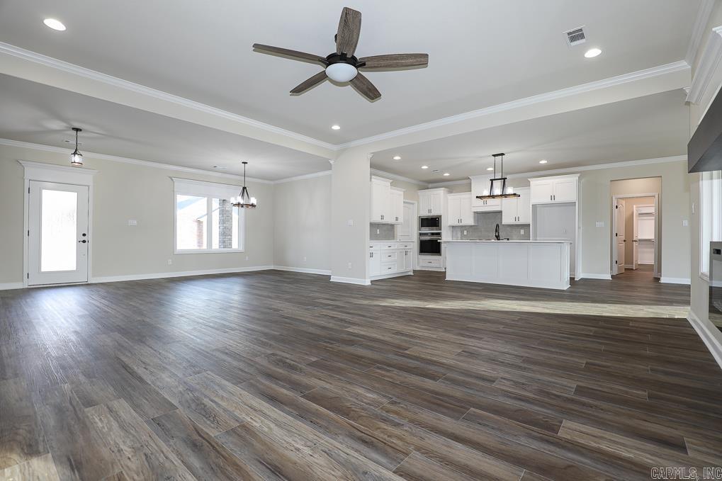 OLDE SALEM TOWNSHIP - Residential