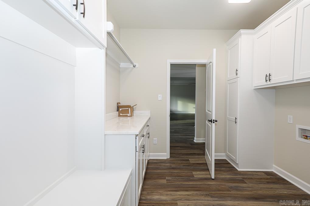 OLDE SALEM TOWNSHIP - Residential