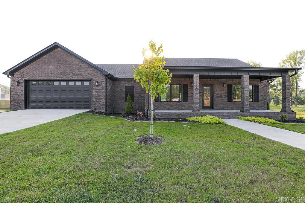 OLDE SALEM TOWNSHIP - Residential