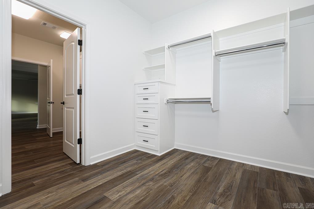 OLDE SALEM TOWNSHIP - Residential