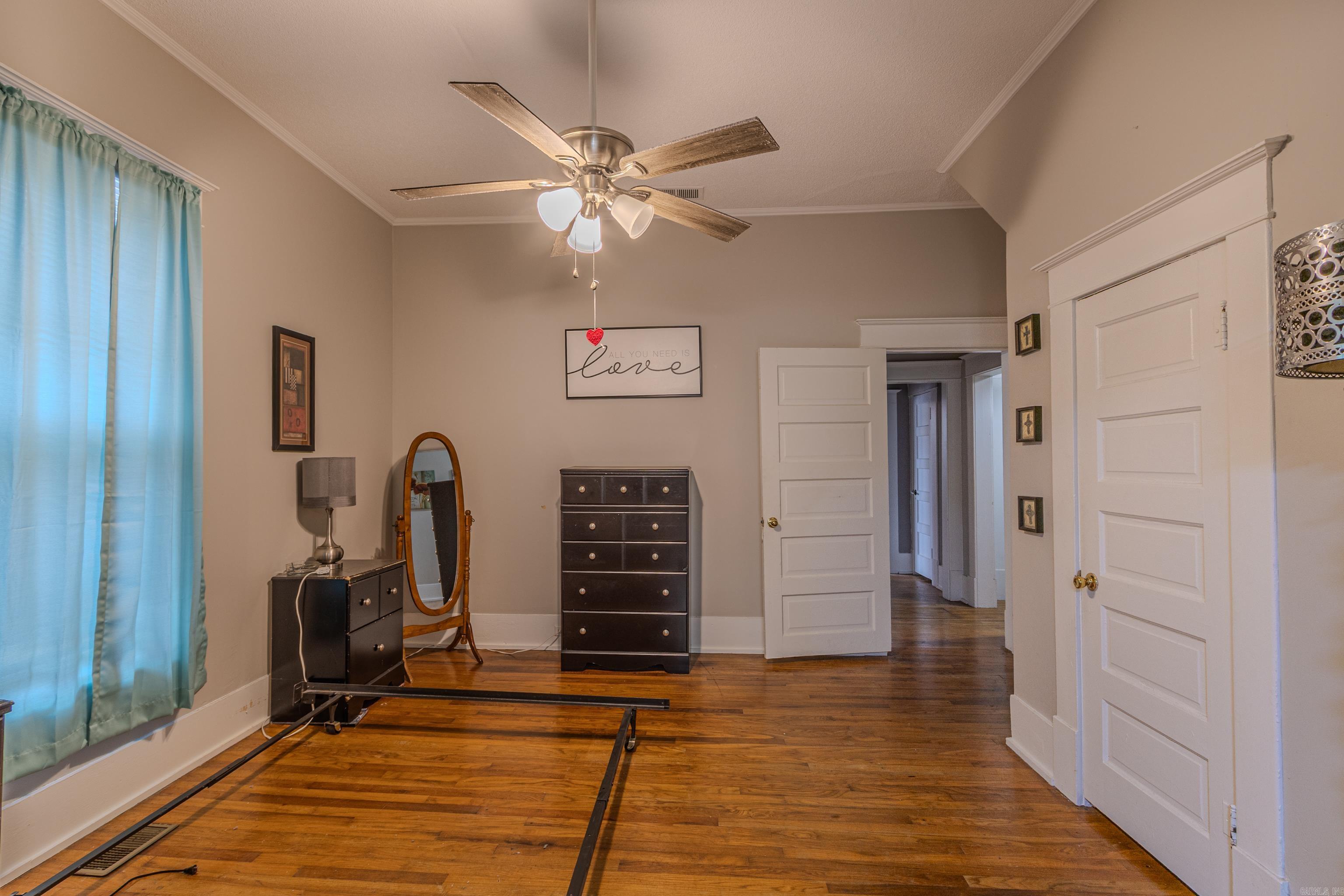 WEST END - Residential