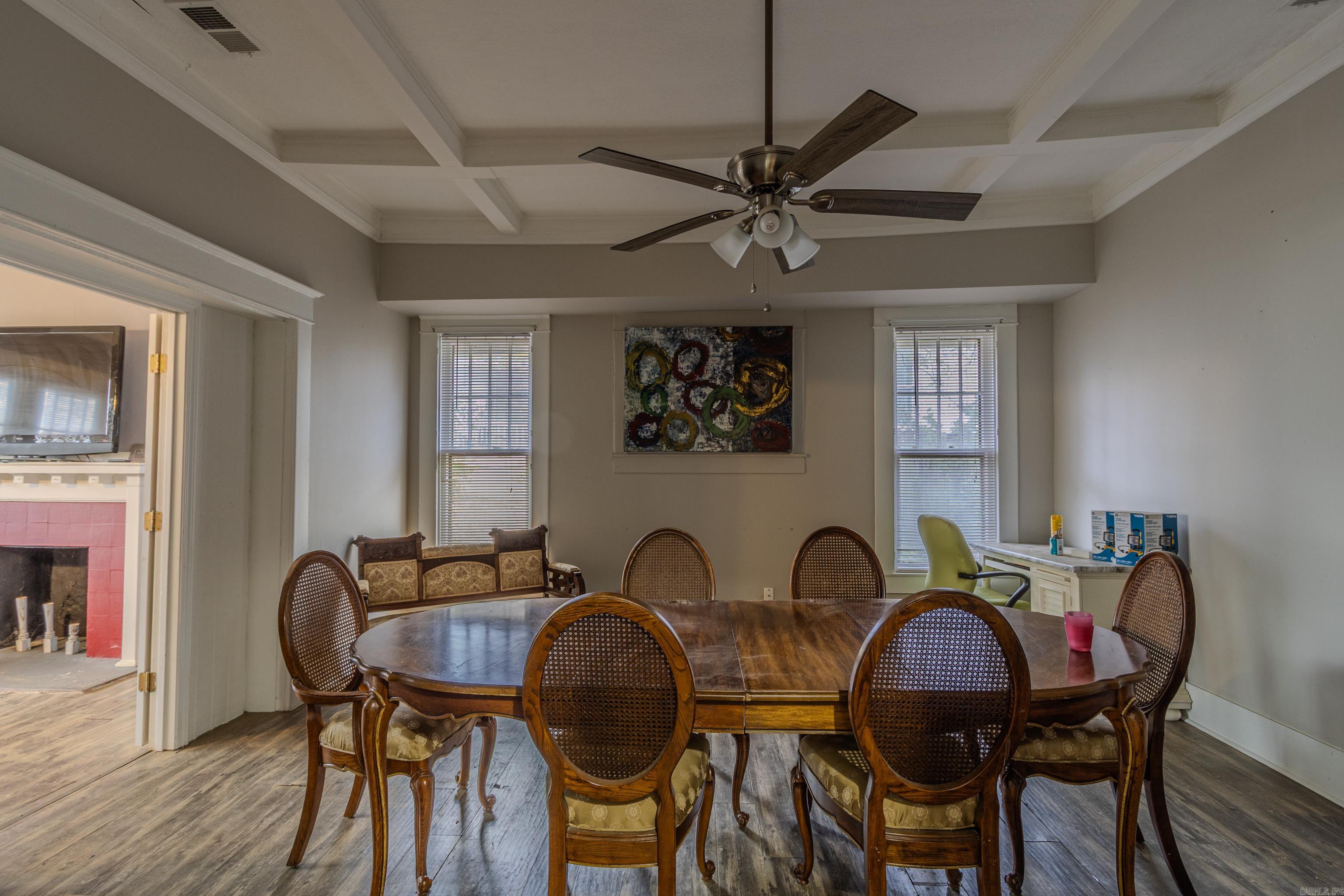 WEST END - Residential