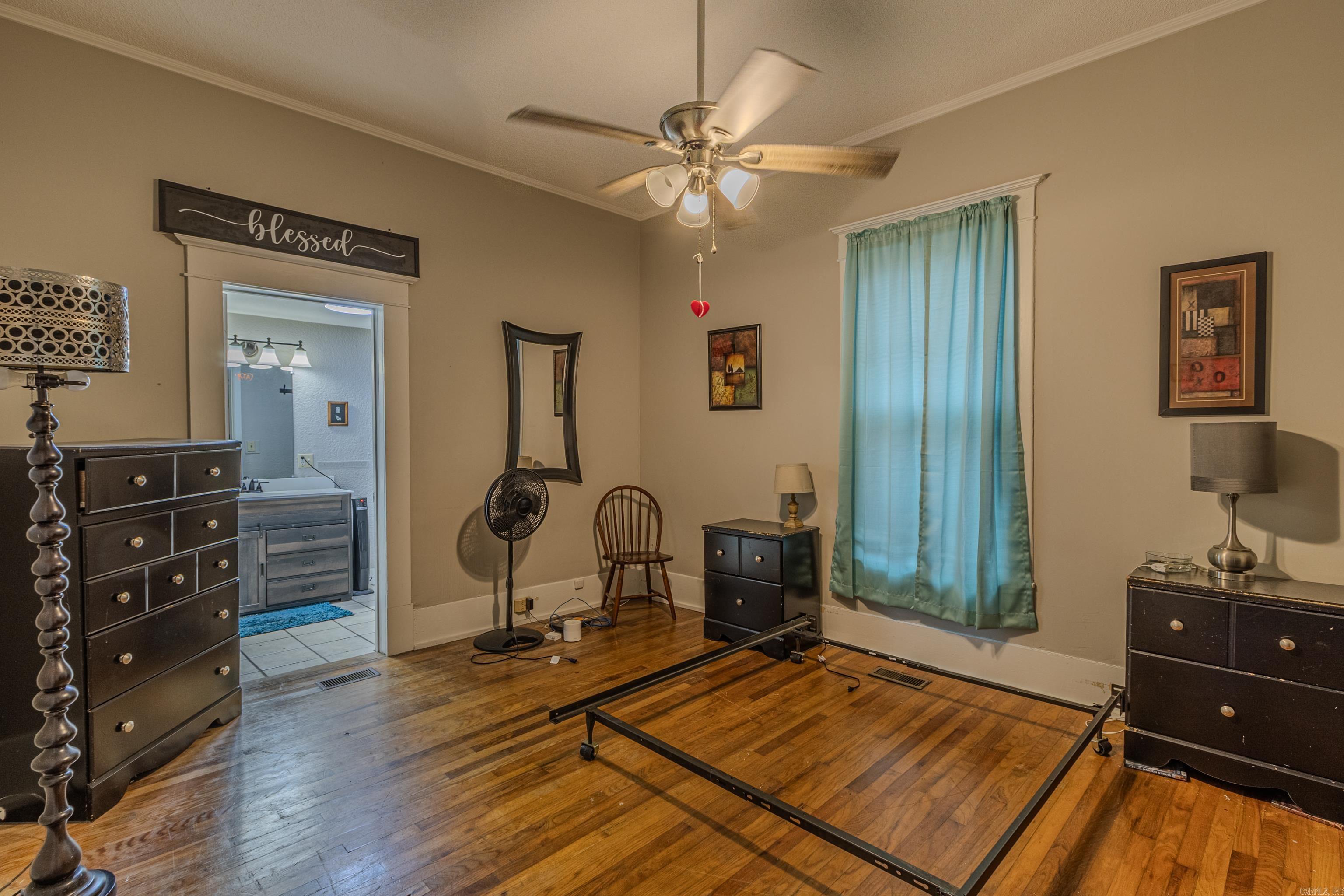 WEST END - Residential