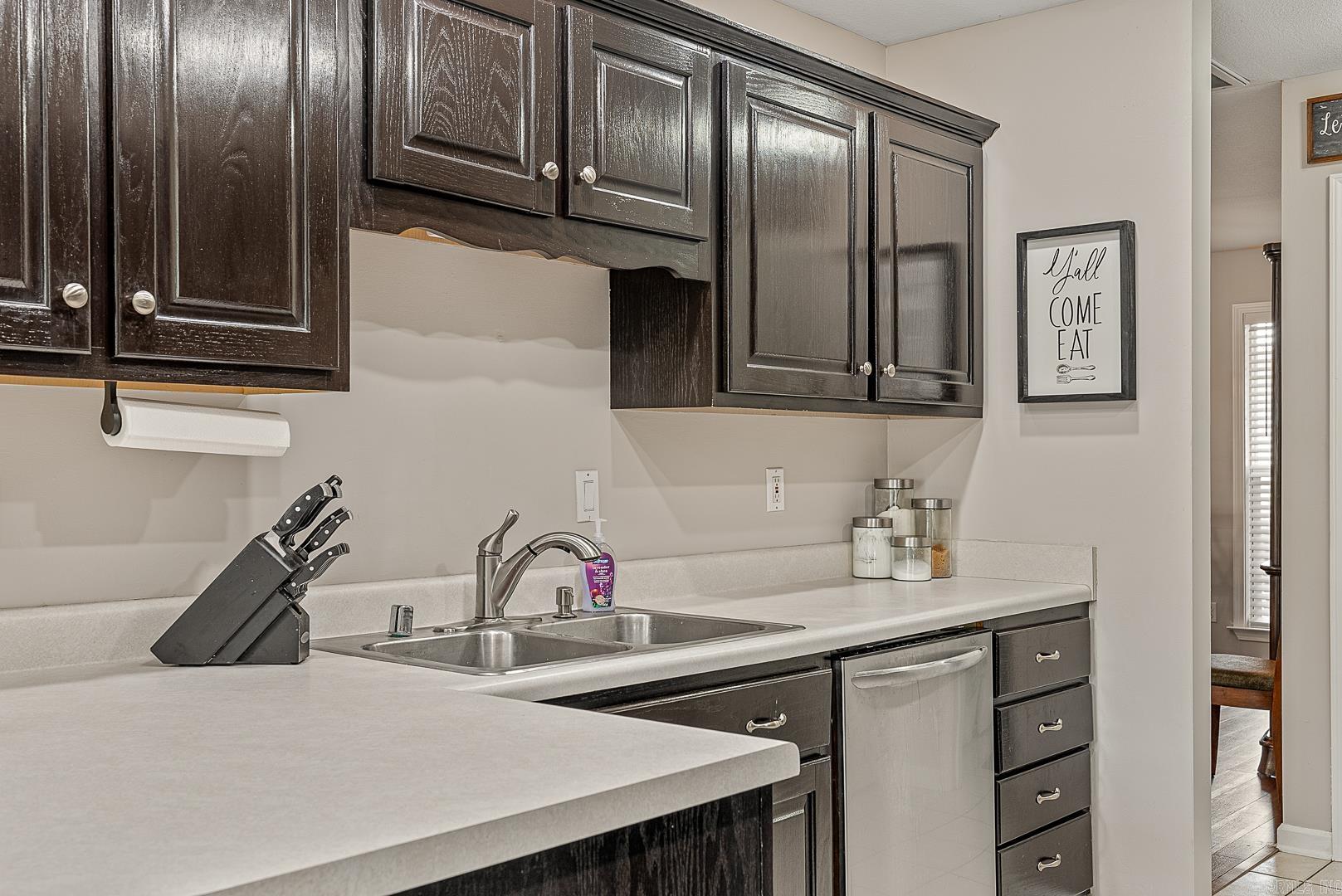 WOODLAND HEIGHTS - Residential