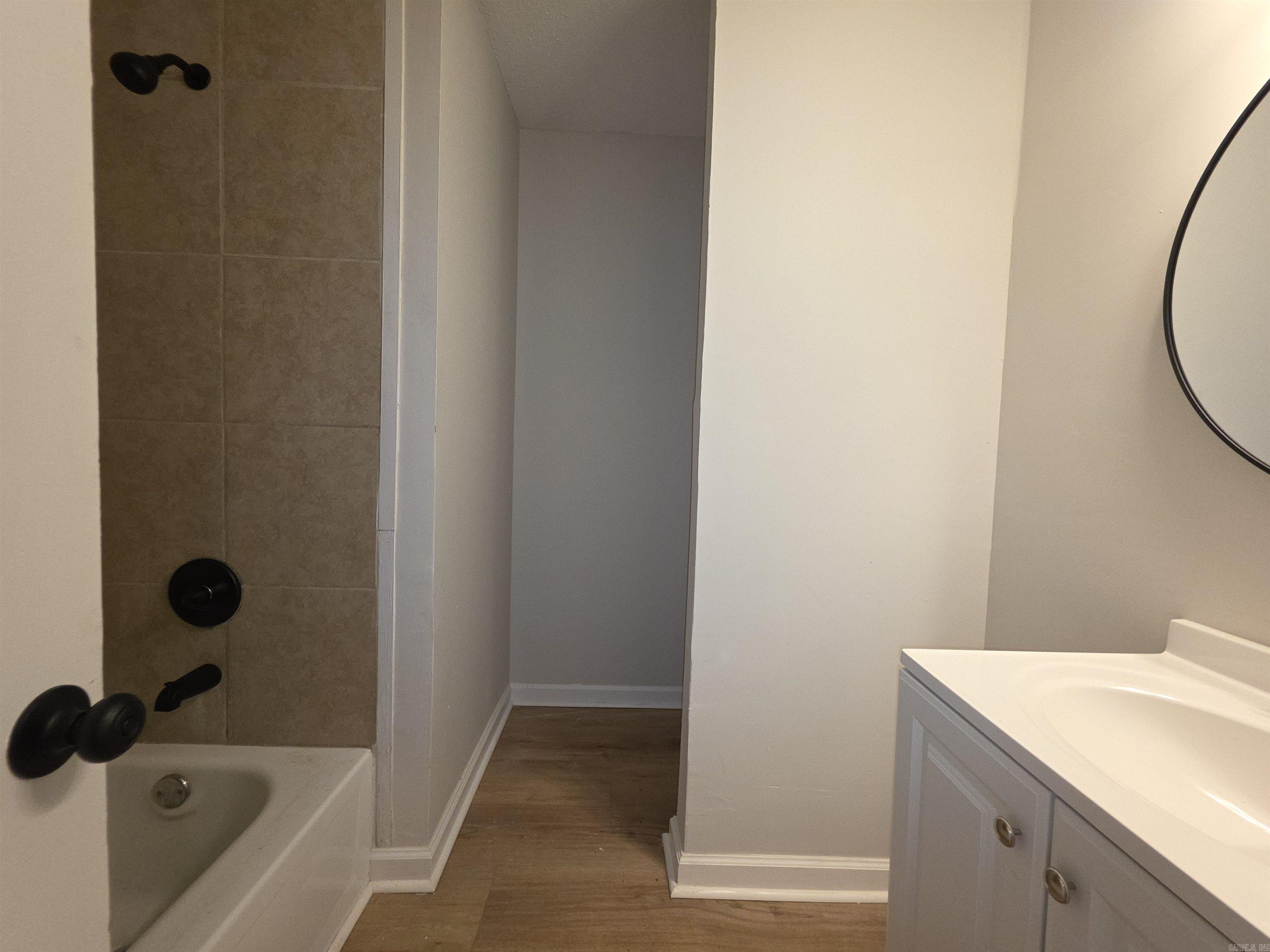 JULIE ADDN - NORTH LITTLE ROCK - Residential Lease