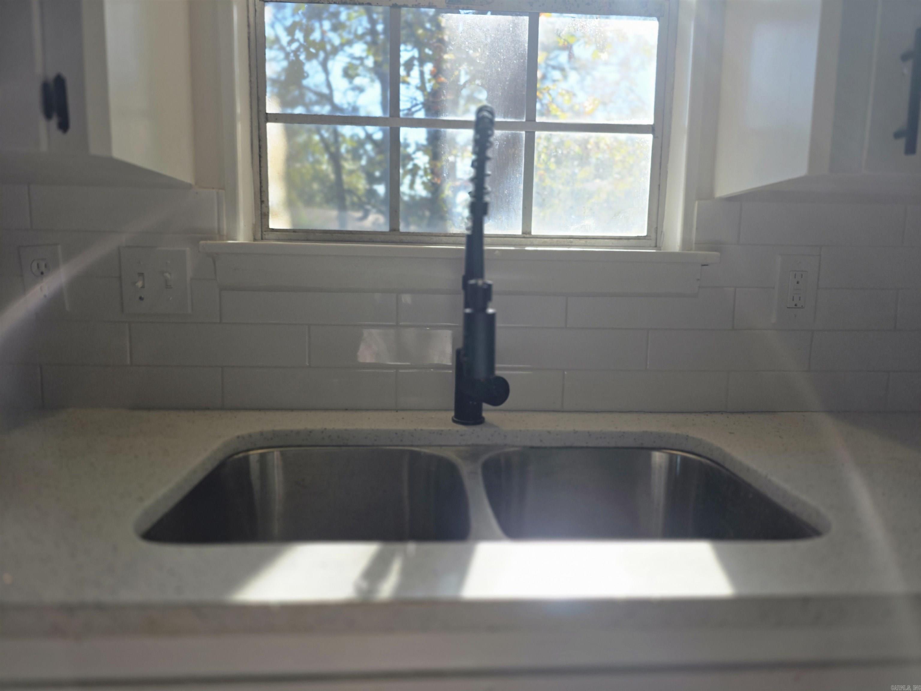 JULIE ADDN - NORTH LITTLE ROCK - Residential Lease