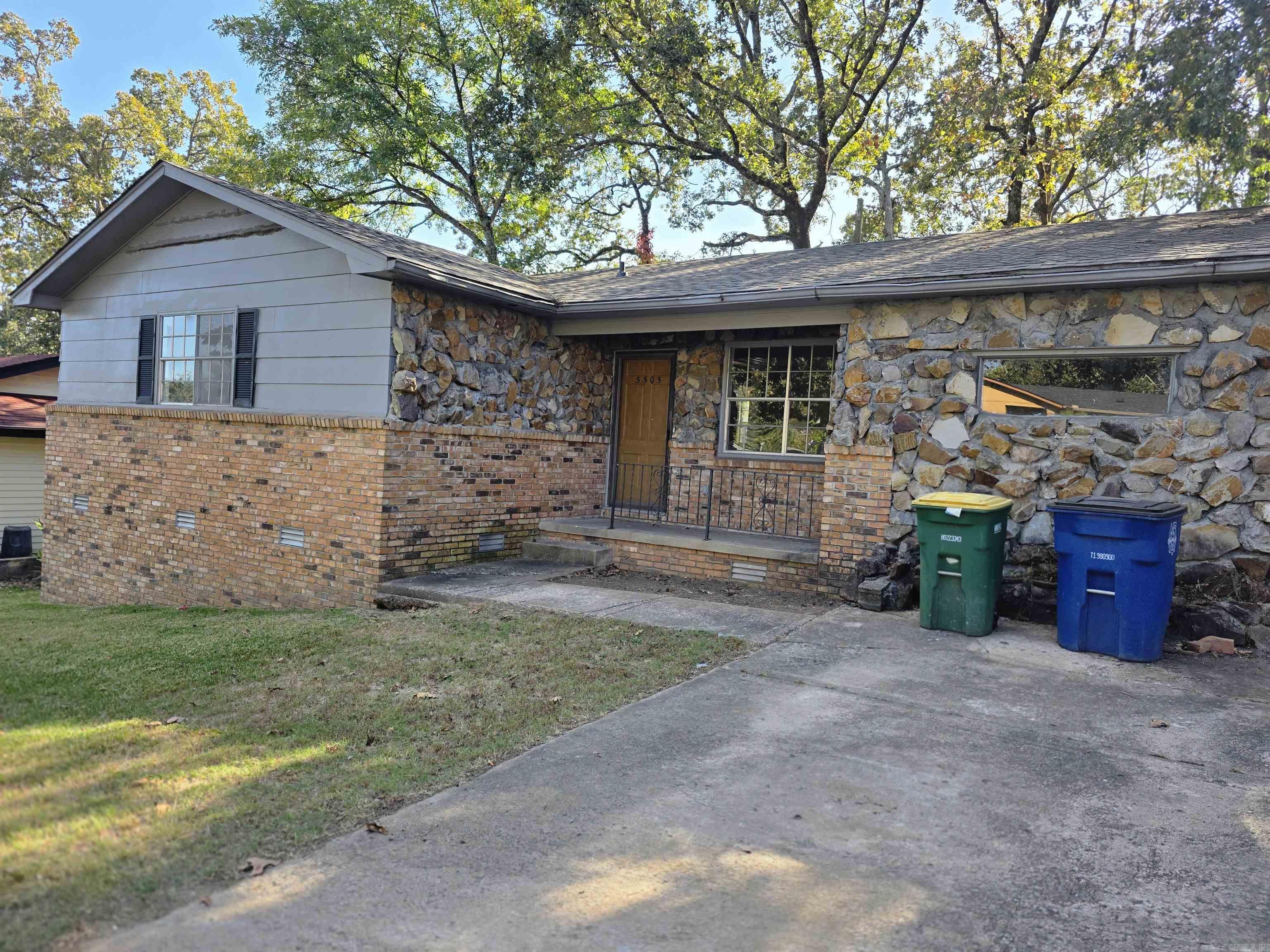 JULIE ADDN - NORTH LITTLE ROCK - Residential Lease