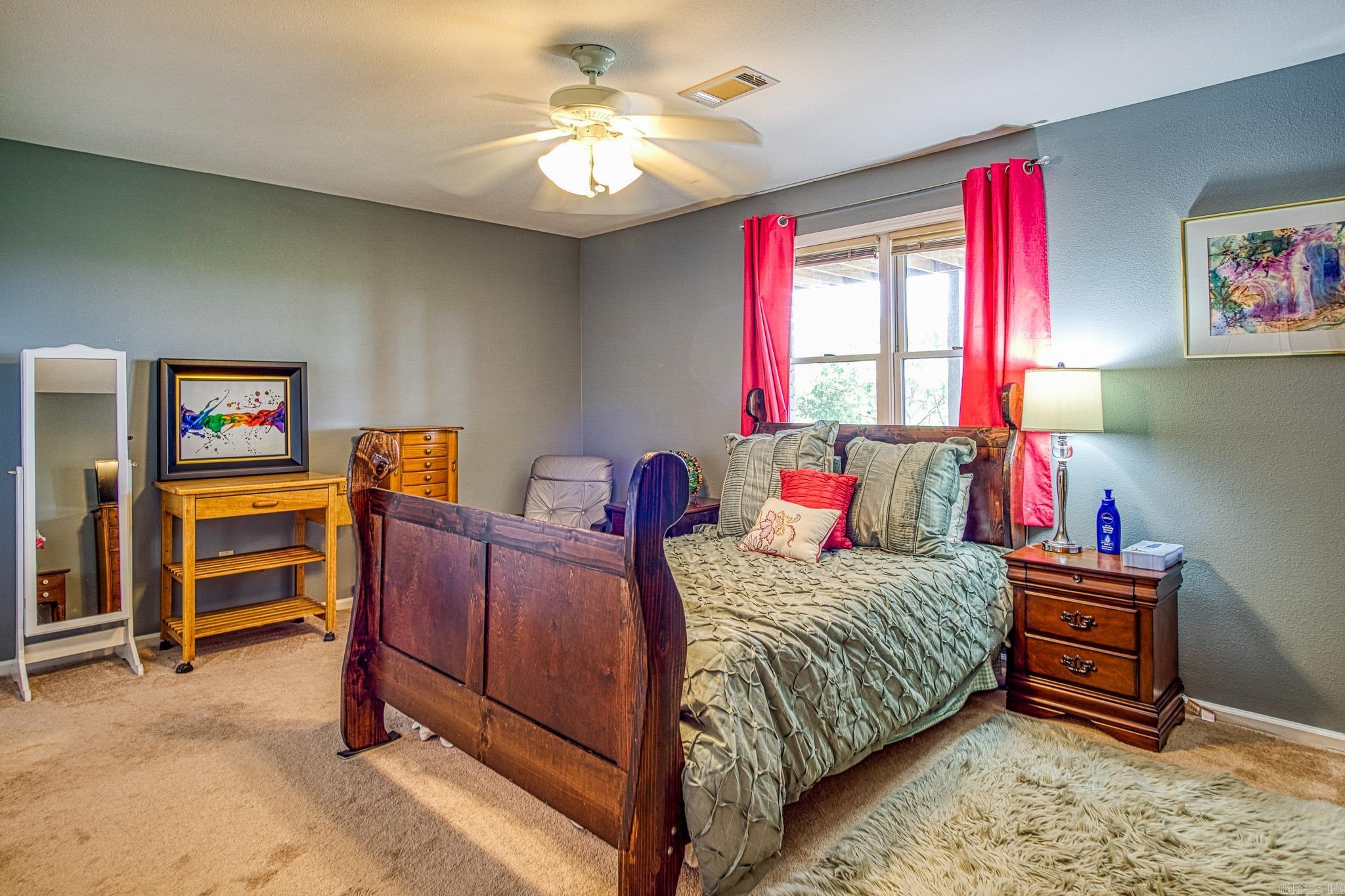 Velazquez - Residential