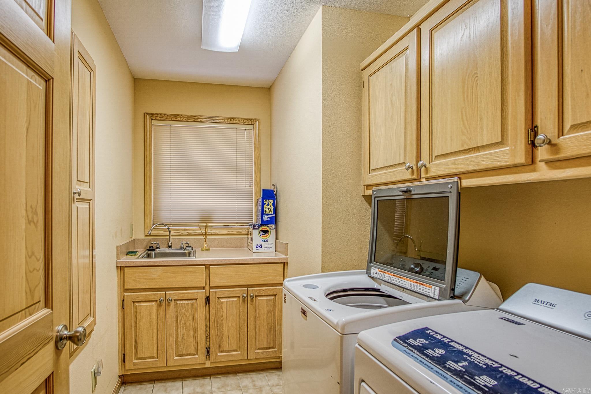 Velazquez - Residential