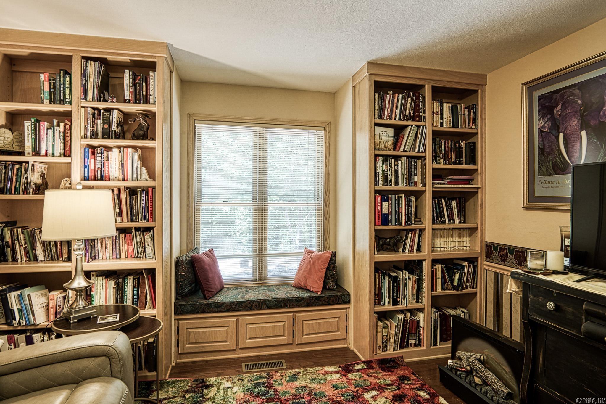 Velazquez - Residential