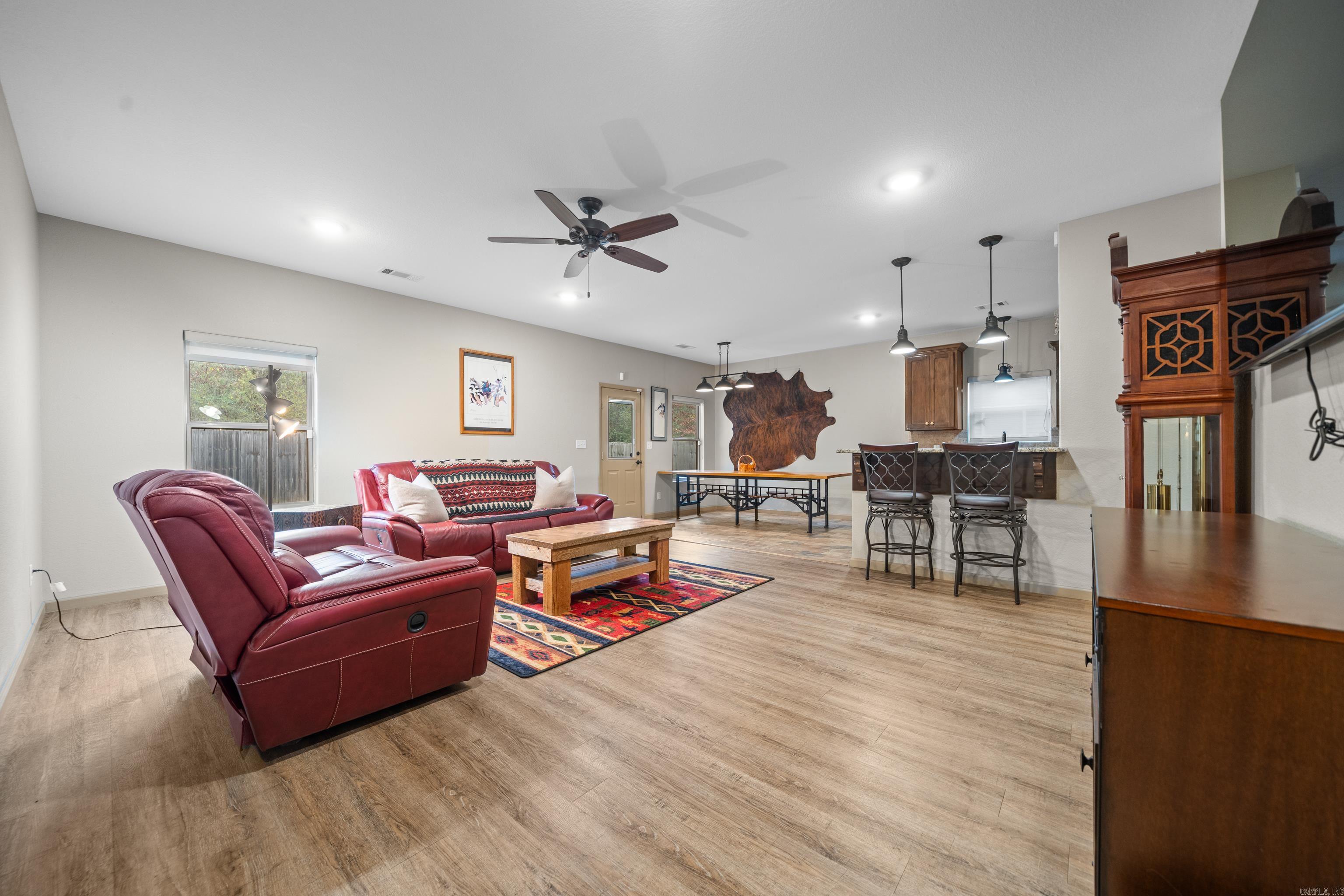 RICHLAND HILLS - Residential