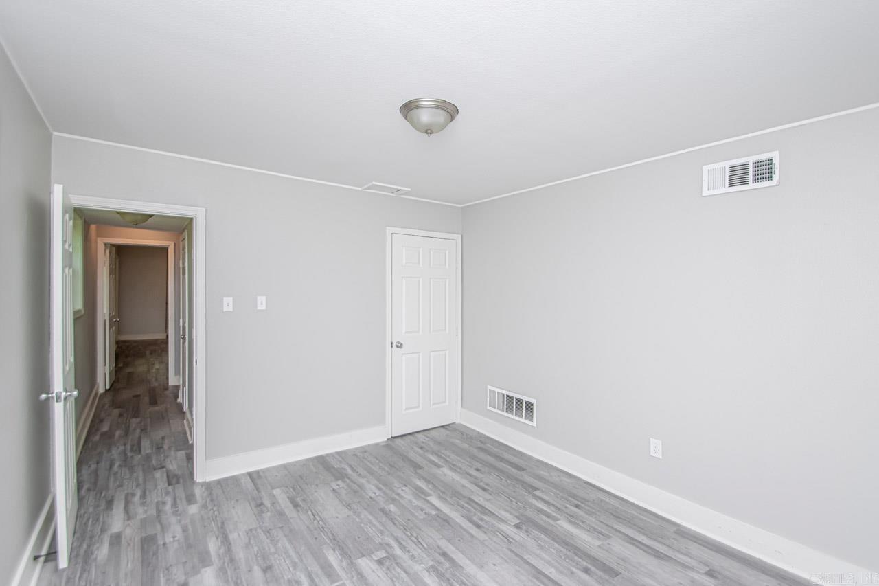 JUSSHA - Residential