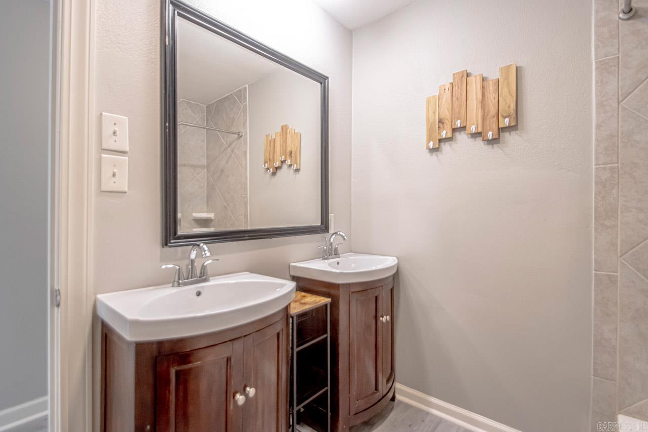 JUSSHA - Residential