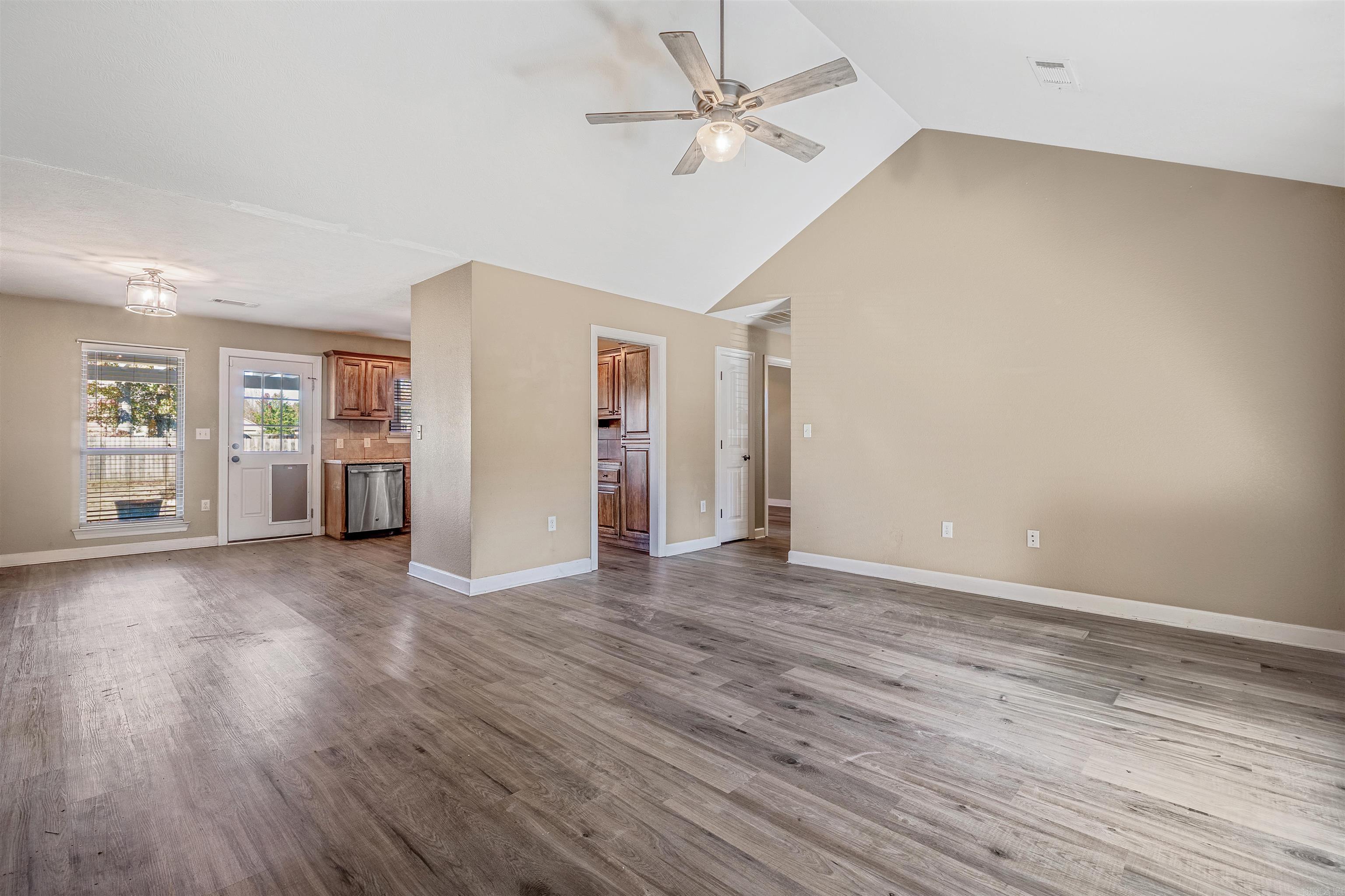 Eaglebrook Estates - Residential