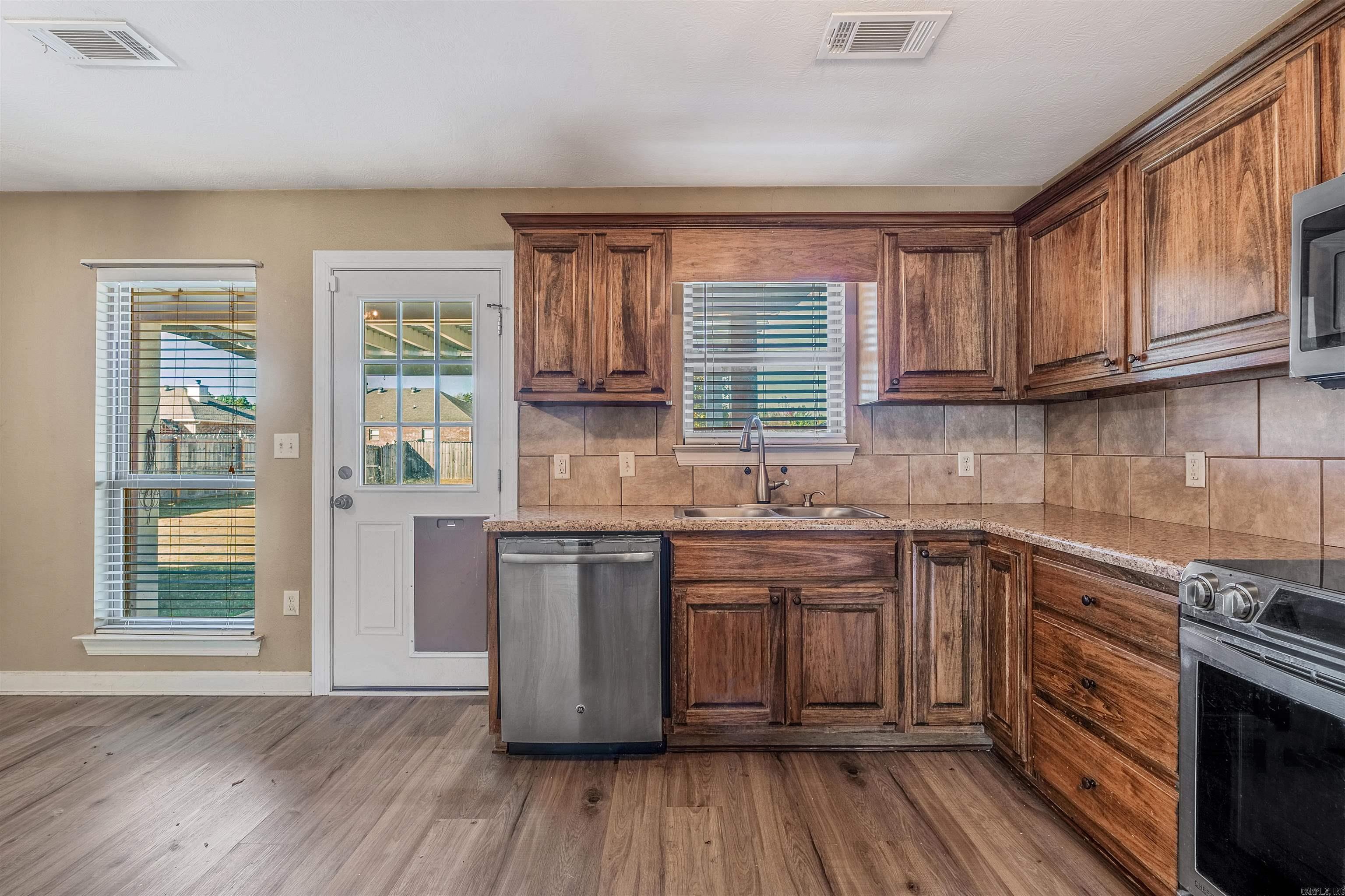 Eaglebrook Estates - Residential