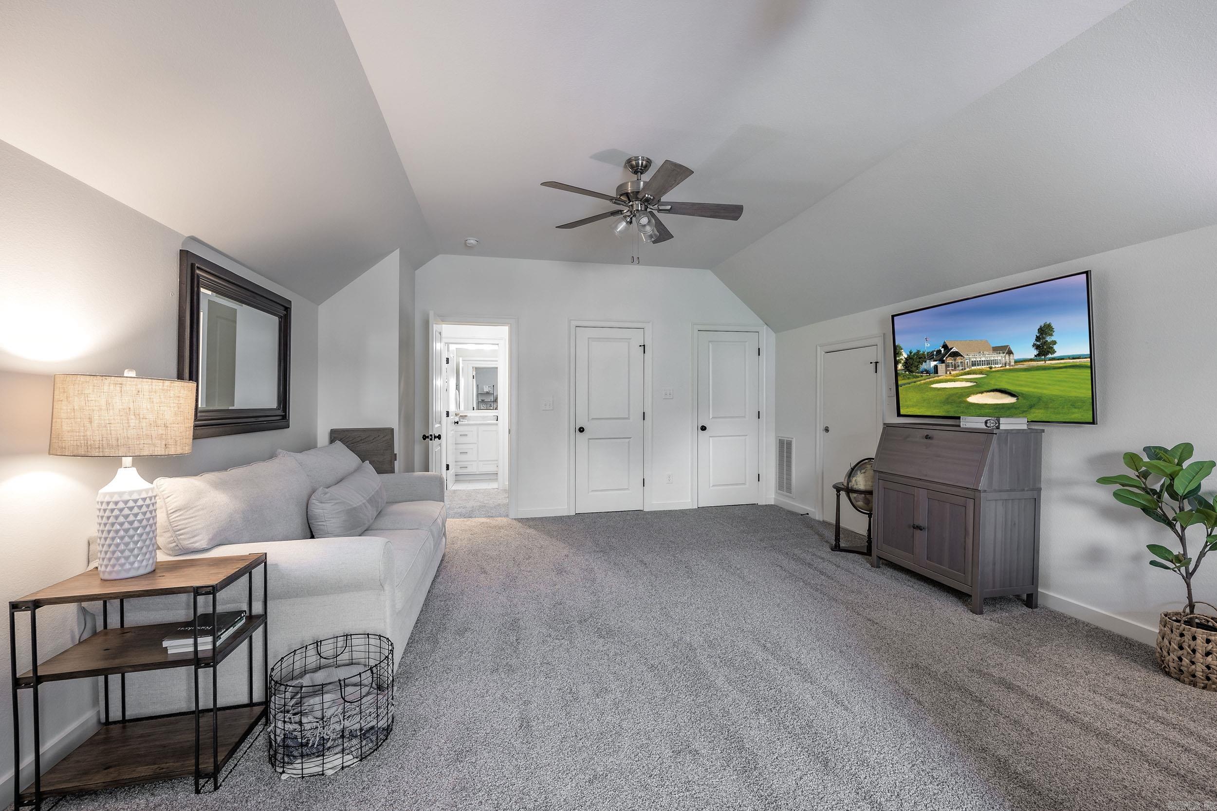 CHENAL VALLEY EPERNAY PLACE - Residential