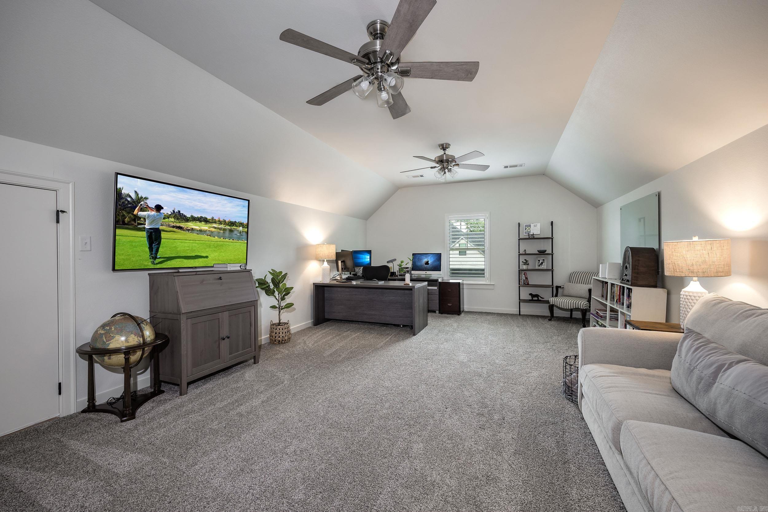 CHENAL VALLEY EPERNAY PLACE - Residential