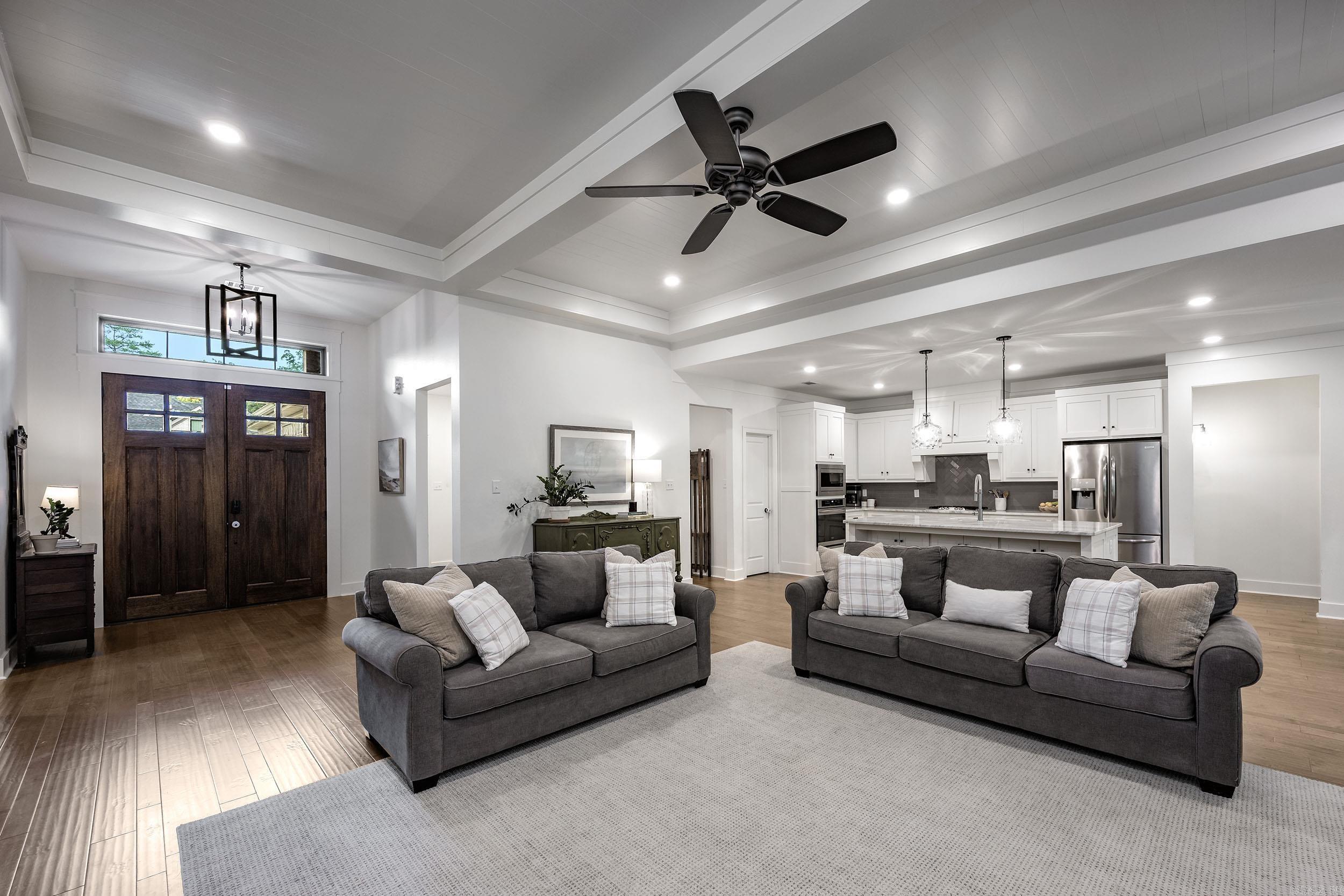 CHENAL VALLEY EPERNAY PLACE - Residential