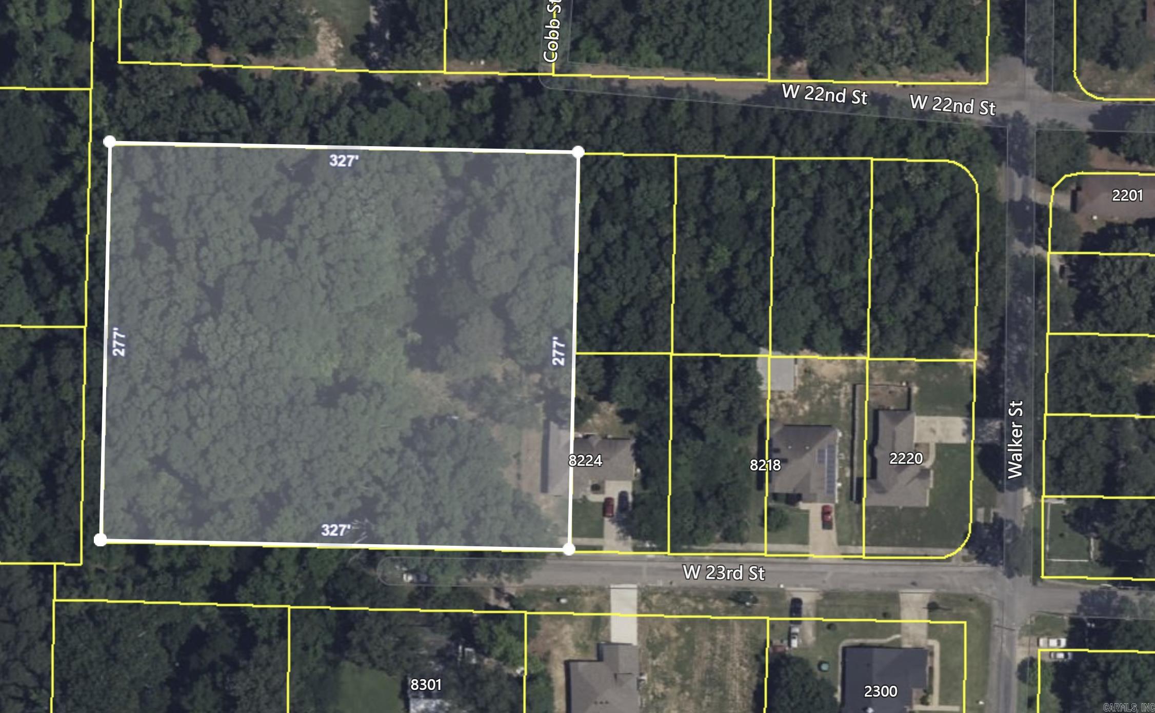 Prime investment or redevelopment opportunity on 2.5 acres in Little Rock. Located just minutes from Baptist Health Medical Center, schools, shopping, and major commuter routes, this property offers excellent potential for new residential or rental development. An older home is on-site, but no value is being placed on the structure—the value is in the land and location.