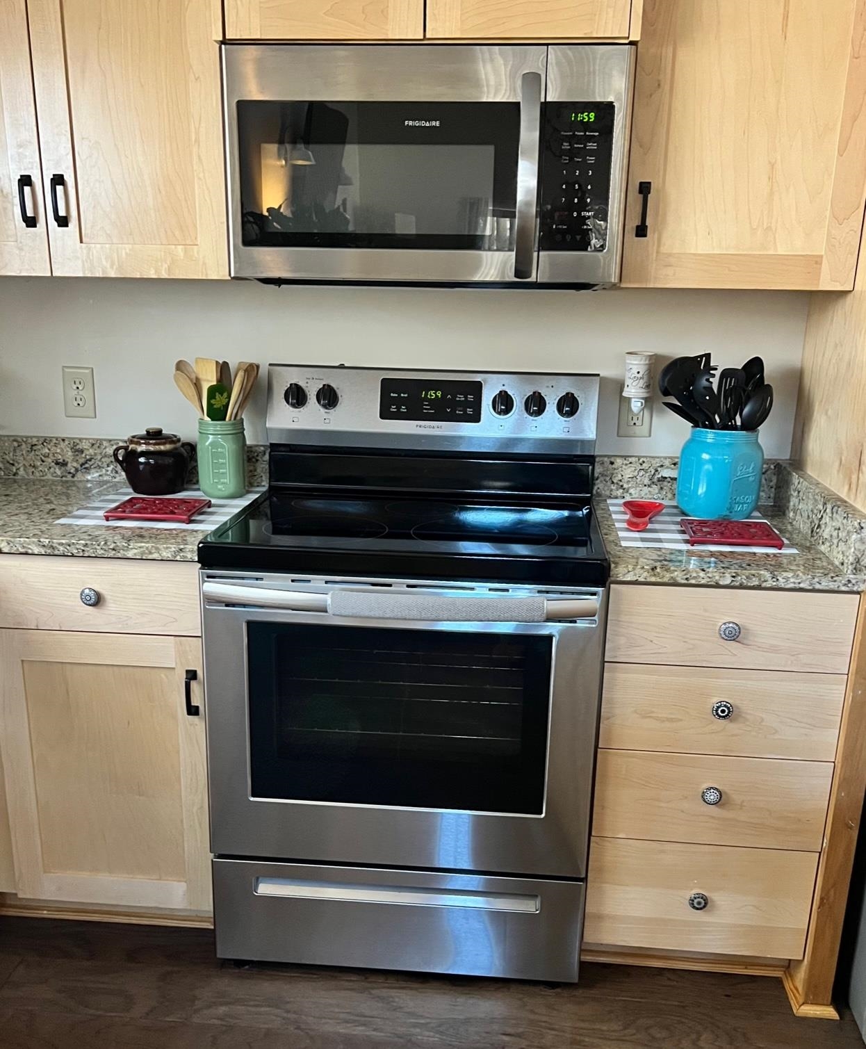 LITTLE RED RIVER ESTATES - Residential