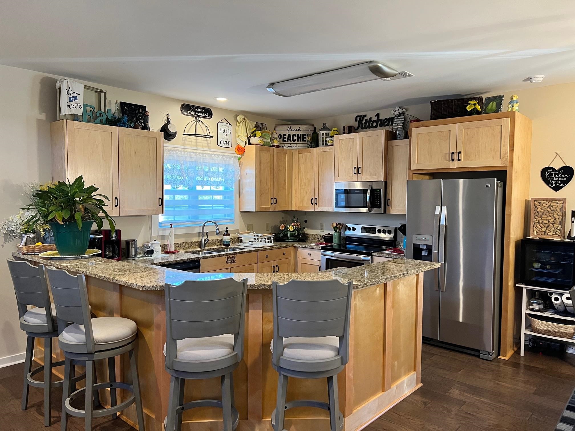 LITTLE RED RIVER ESTATES - Residential