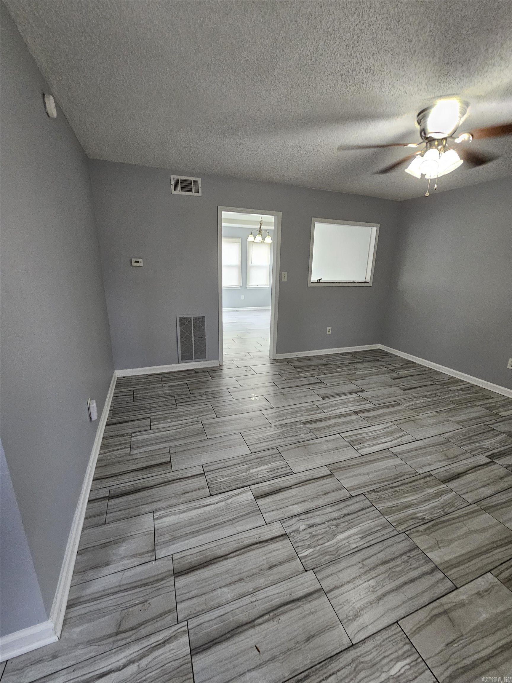 East Hickman & Mcconnell - Residential Lease