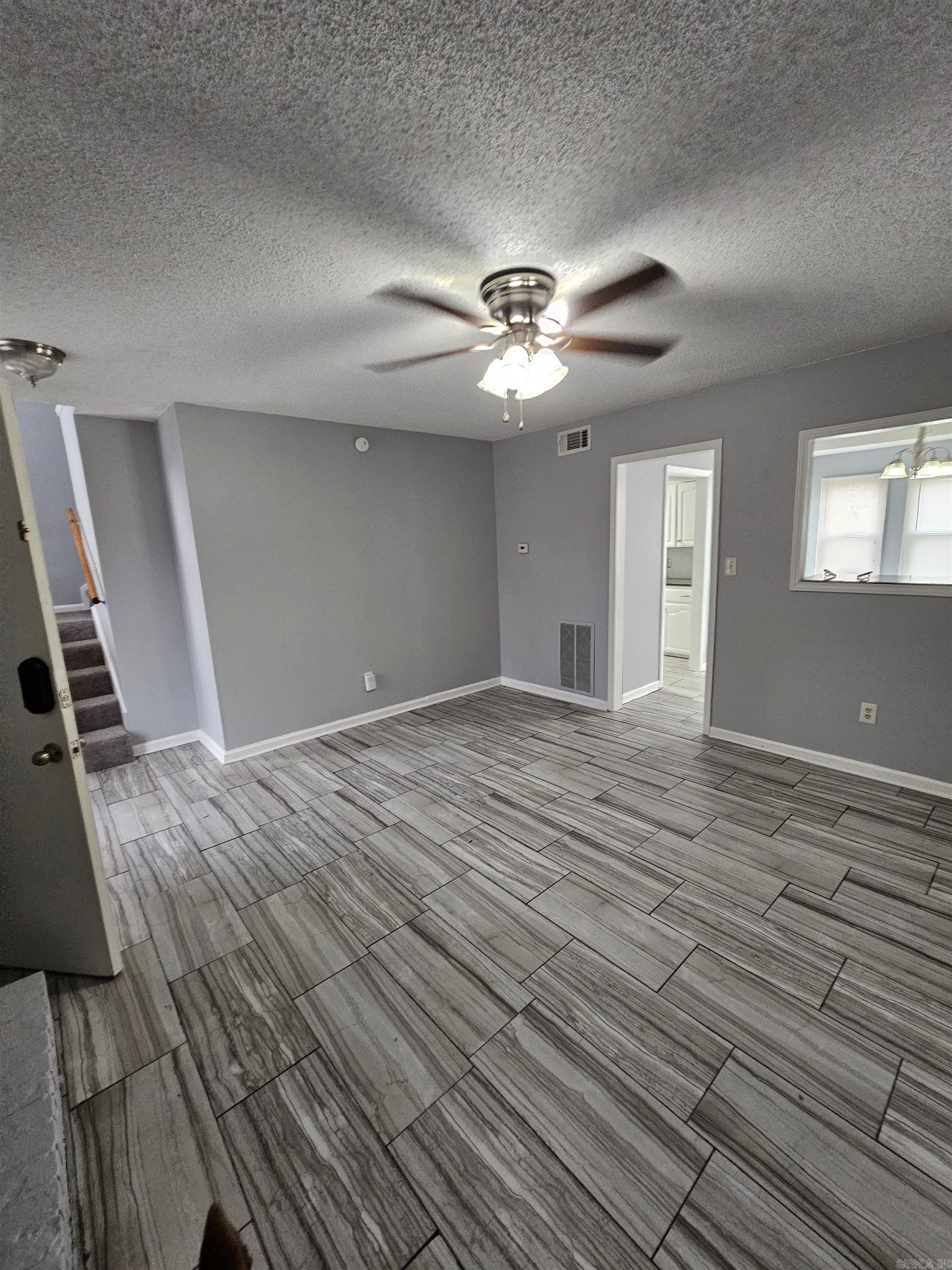 East Hickman & Mcconnell - Residential Lease